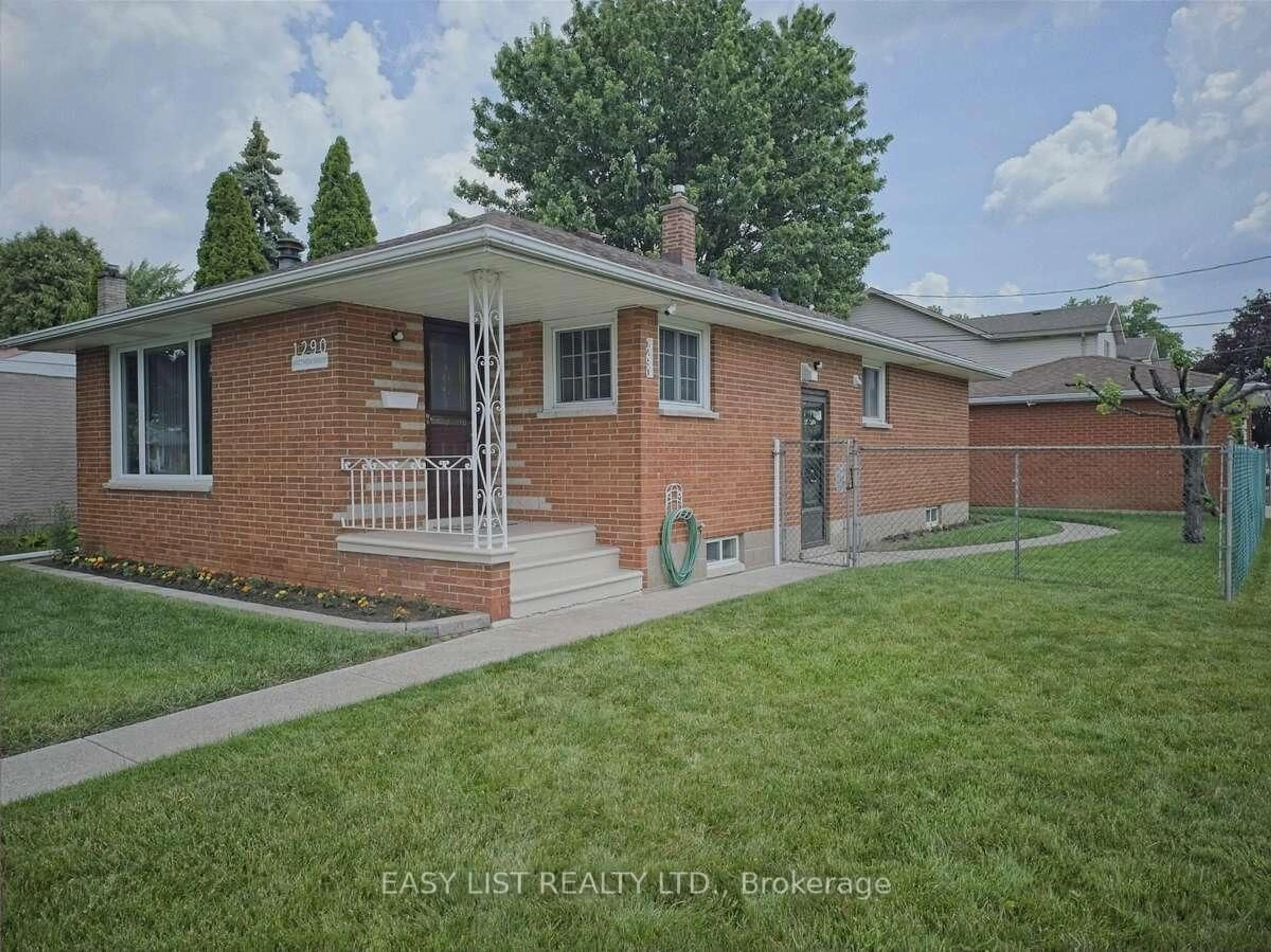 Home with brick exterior material, street for 1290 Matthew Brady Blvd, Windsor Ontario N8S 3K4