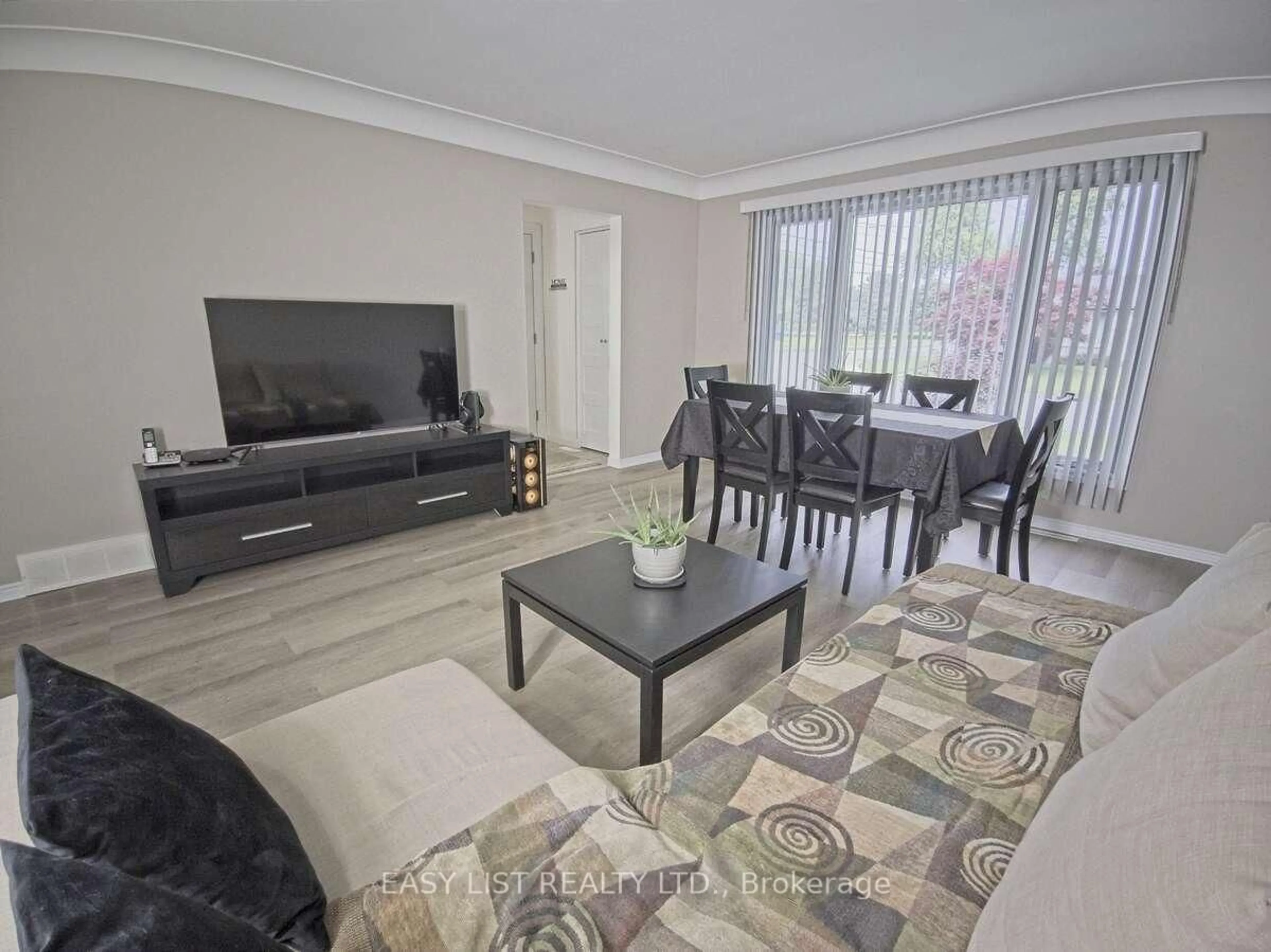 Living room with furniture, unknown for 1290 Matthew Brady Blvd, Windsor Ontario N8S 3K4