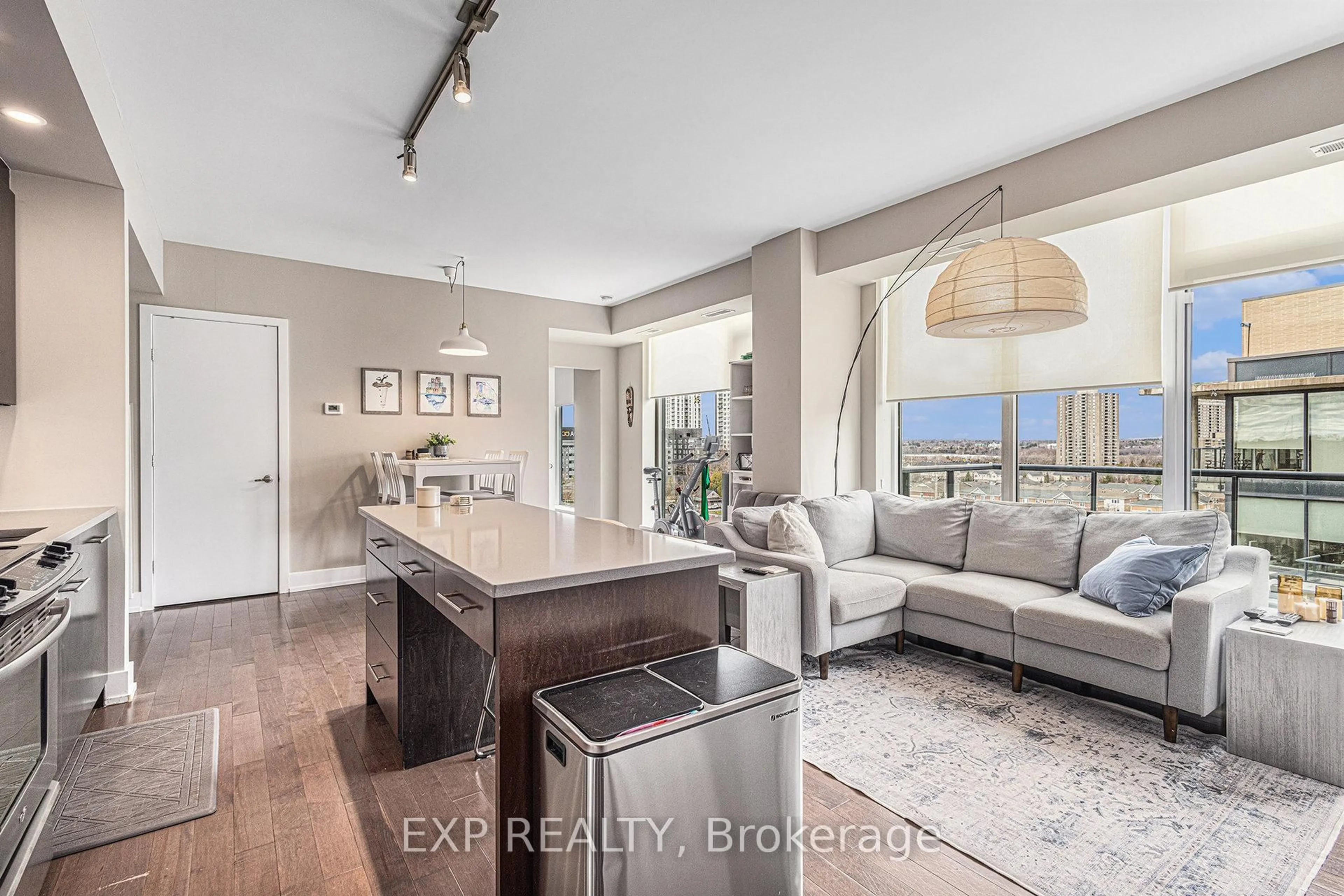 Open concept kitchen, unknown for 360 Patricia Ave #814, Ottawa Ontario K1Z 0A8
