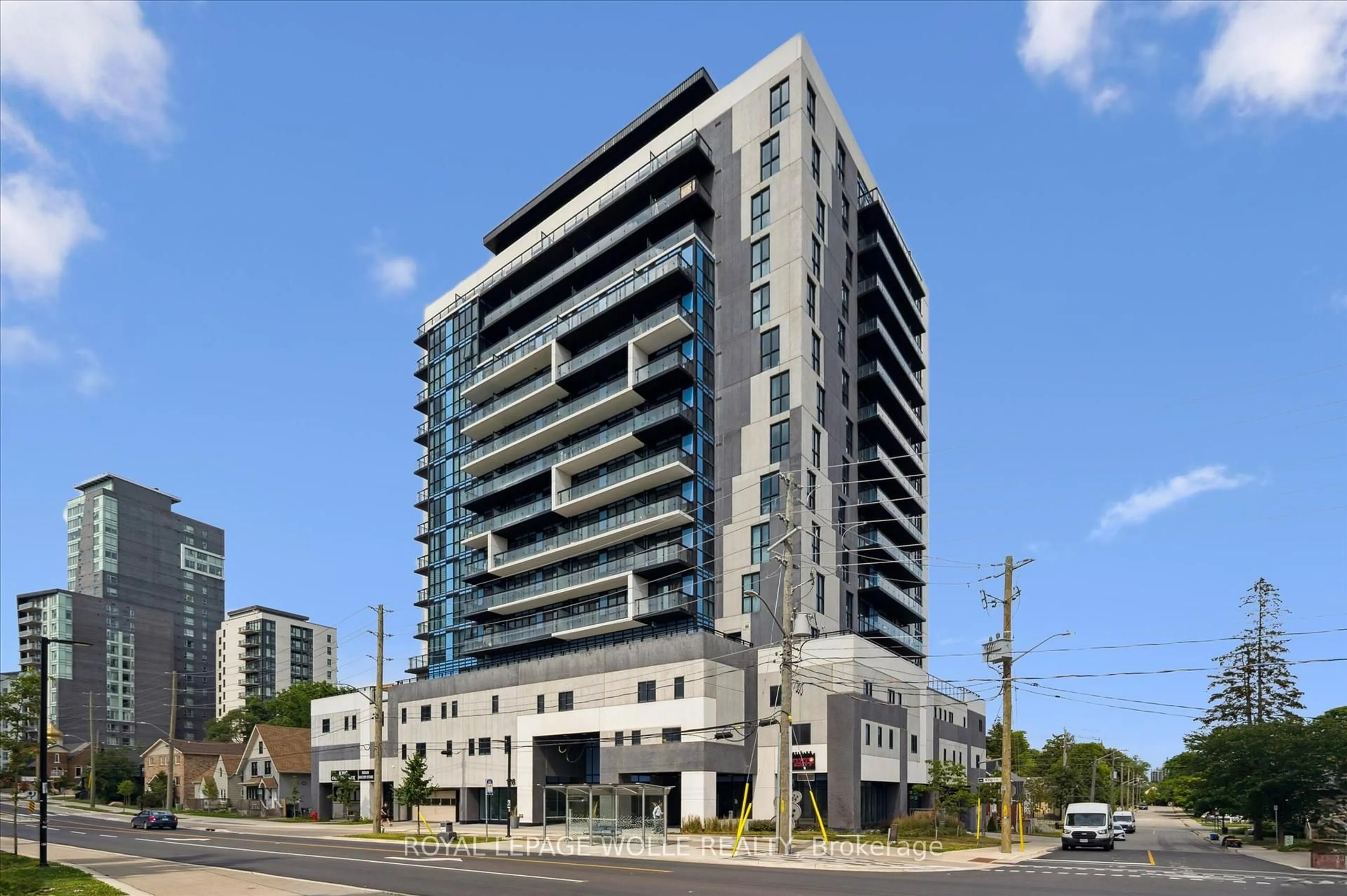 Unknown for 128 KING St #804, Waterloo Ontario N2J 2X9