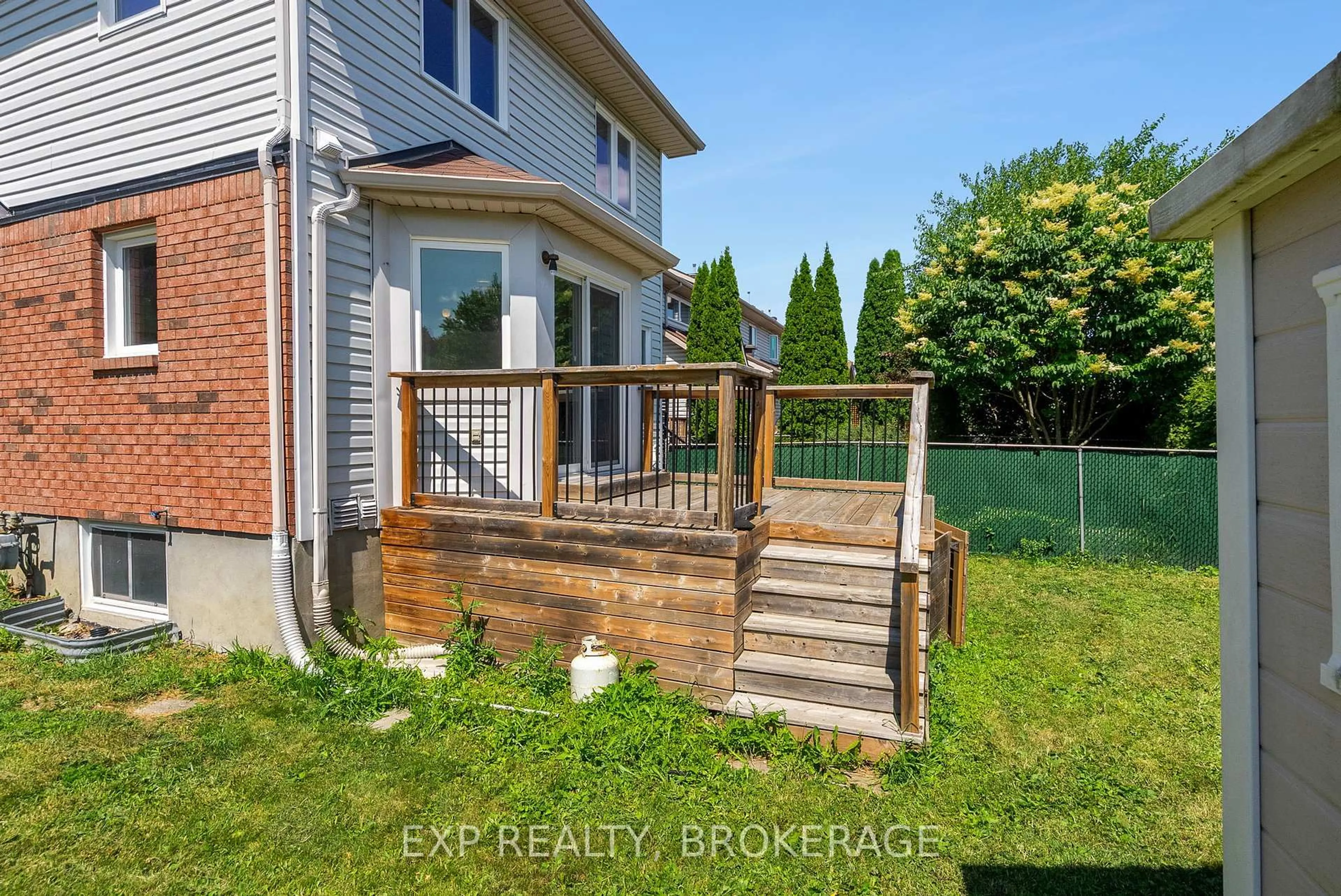 Unknown for 4294 Sunwood Cres, Ottawa Ontario K1J 1B8