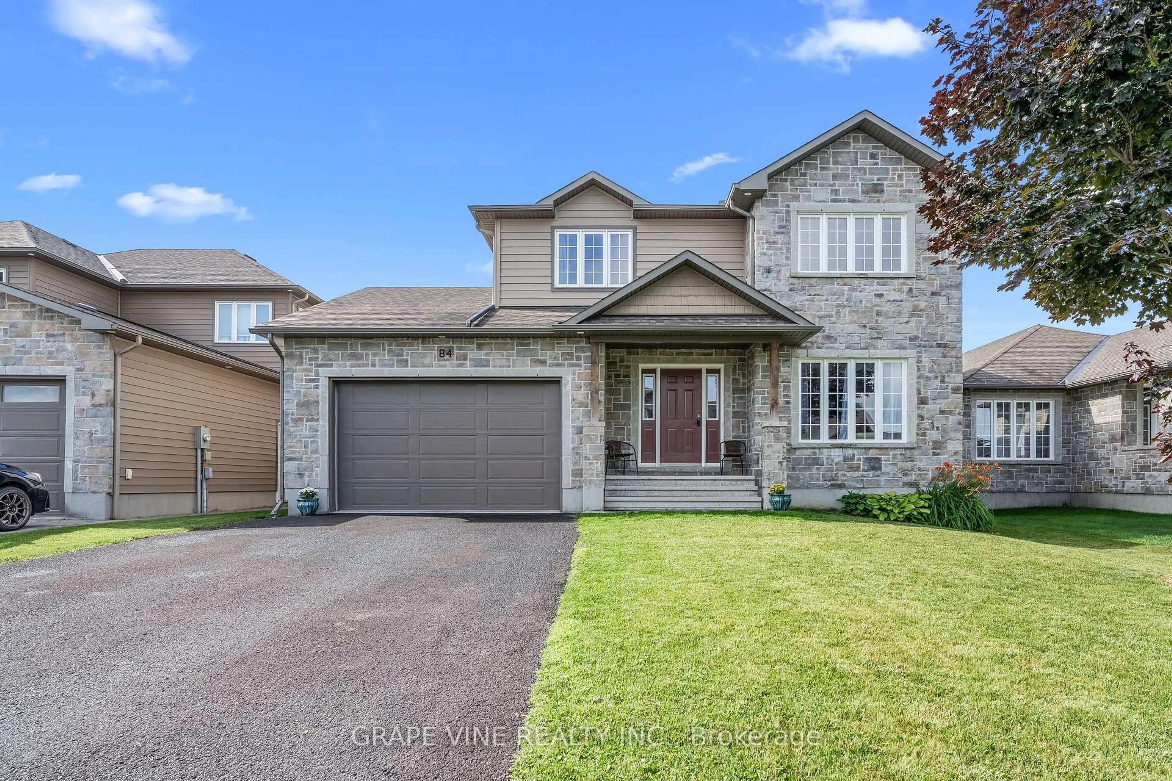 Home with brick exterior material, street for 84 Settlement Lane, Russell Ontario K4R 0A4