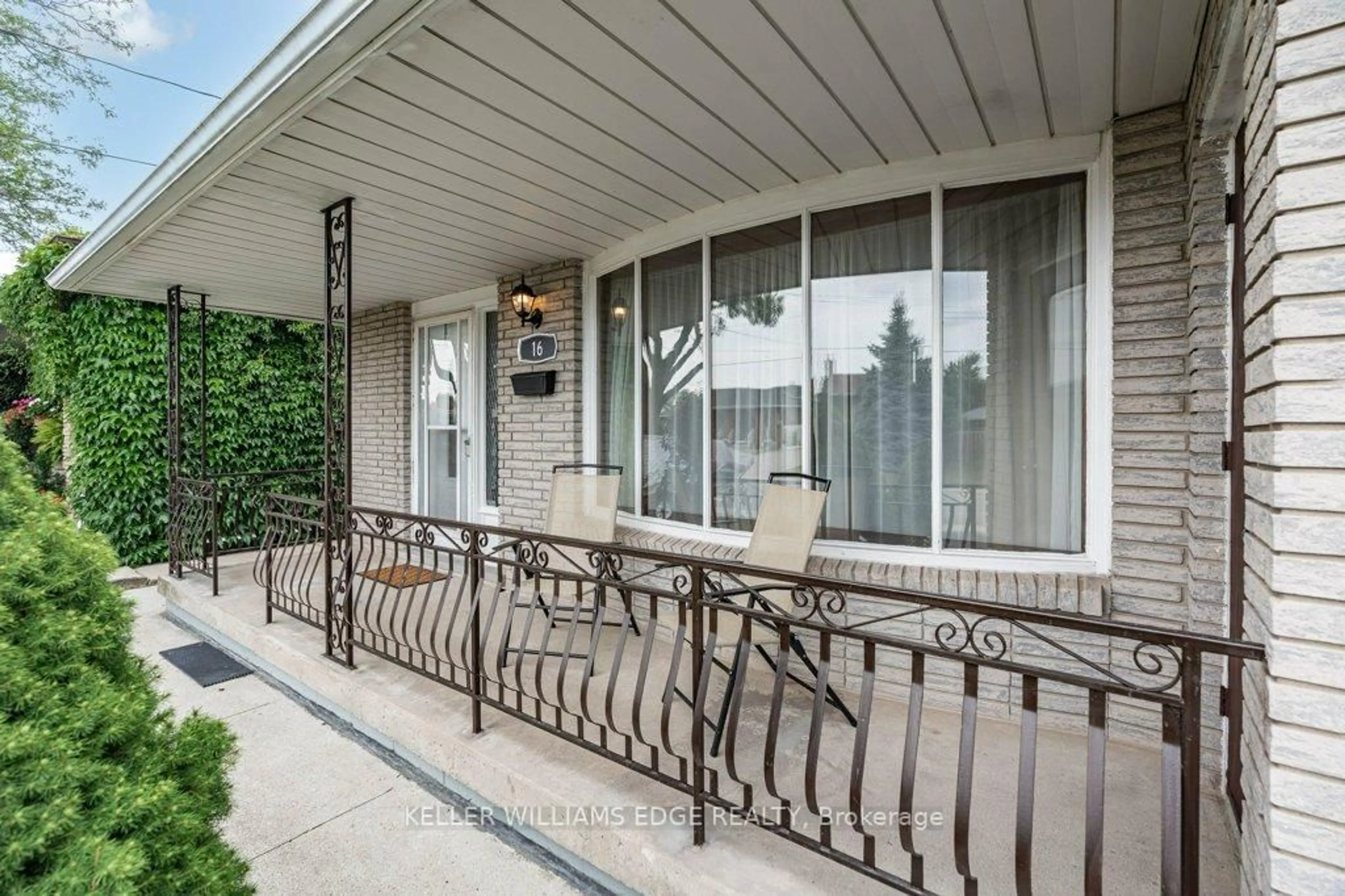 Patio, street for 16 Evelyn St, Hamilton Ontario L8E 3K2
