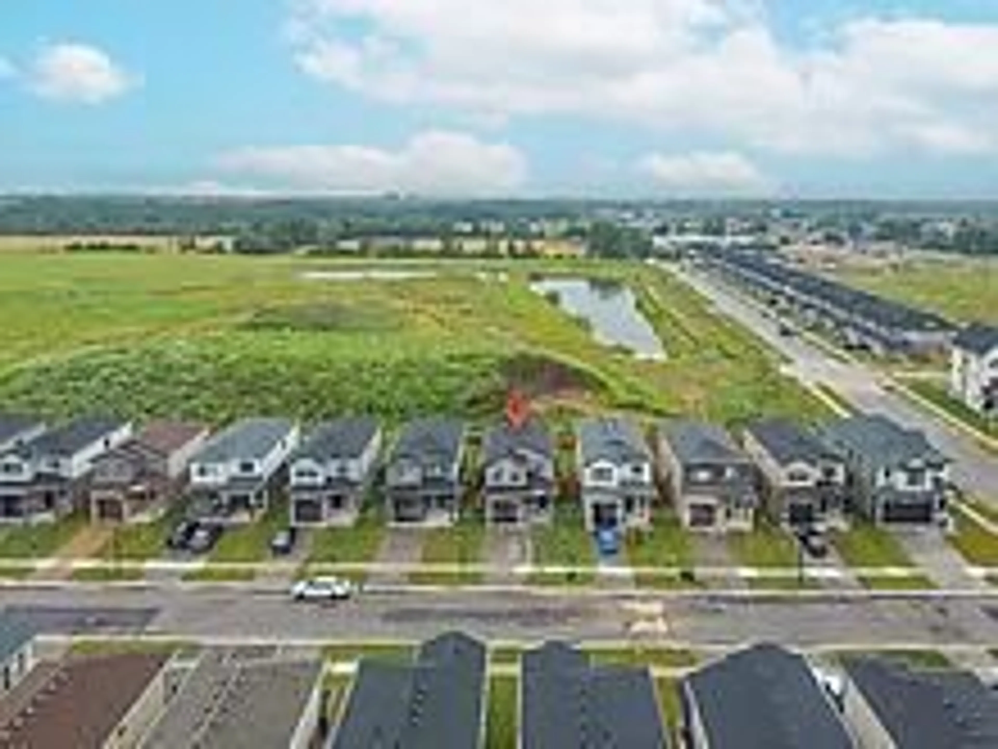 A pic from outside/outdoor area/front of a property/back of a property/a pic from drone, water/lake/river/ocean view for 3902 Auckland Ave, London South Ontario N6L 0J3
