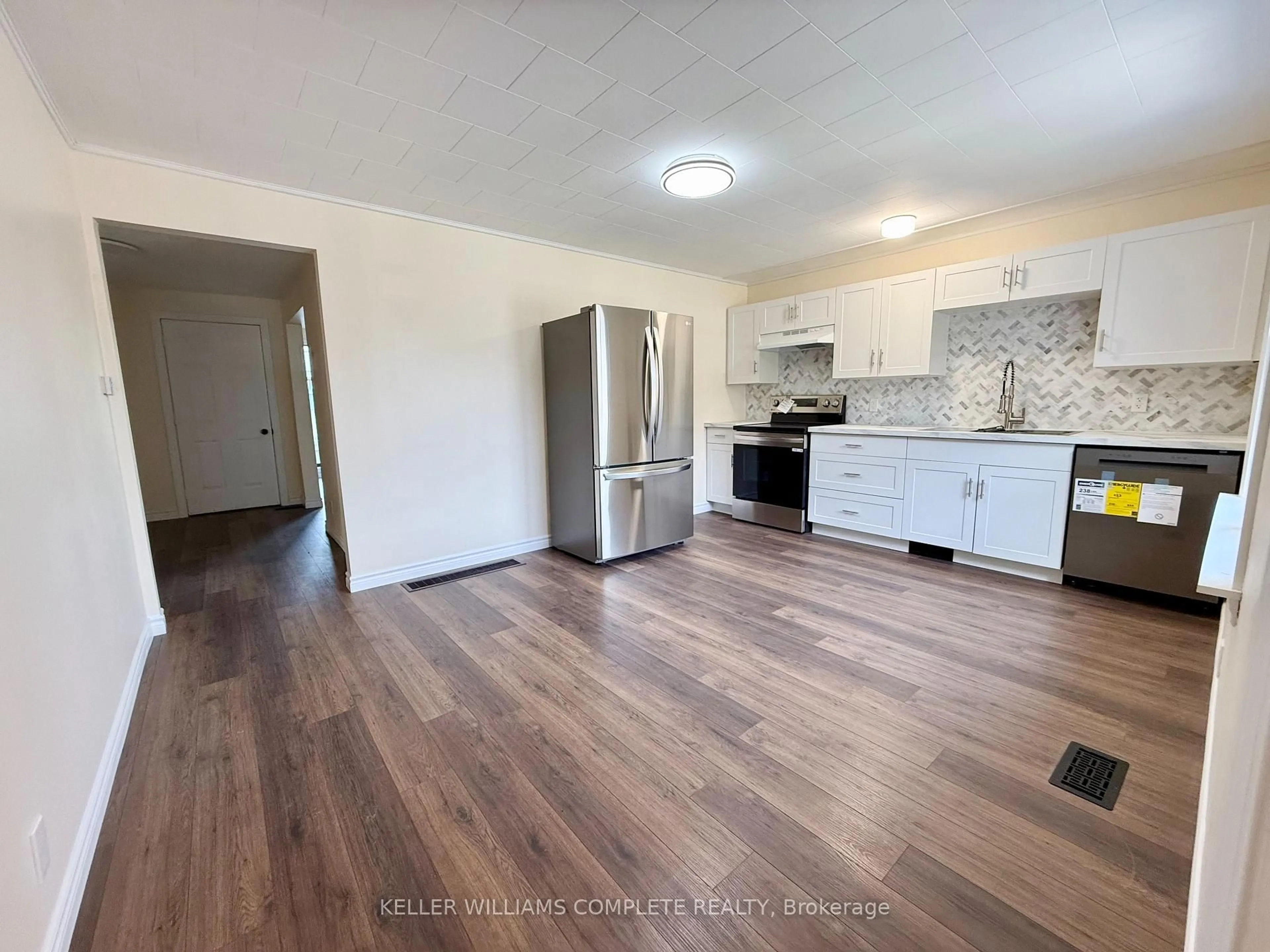 A pic of a room for 648 Wallace St, Chatham-Kent Ontario N8A 1K5