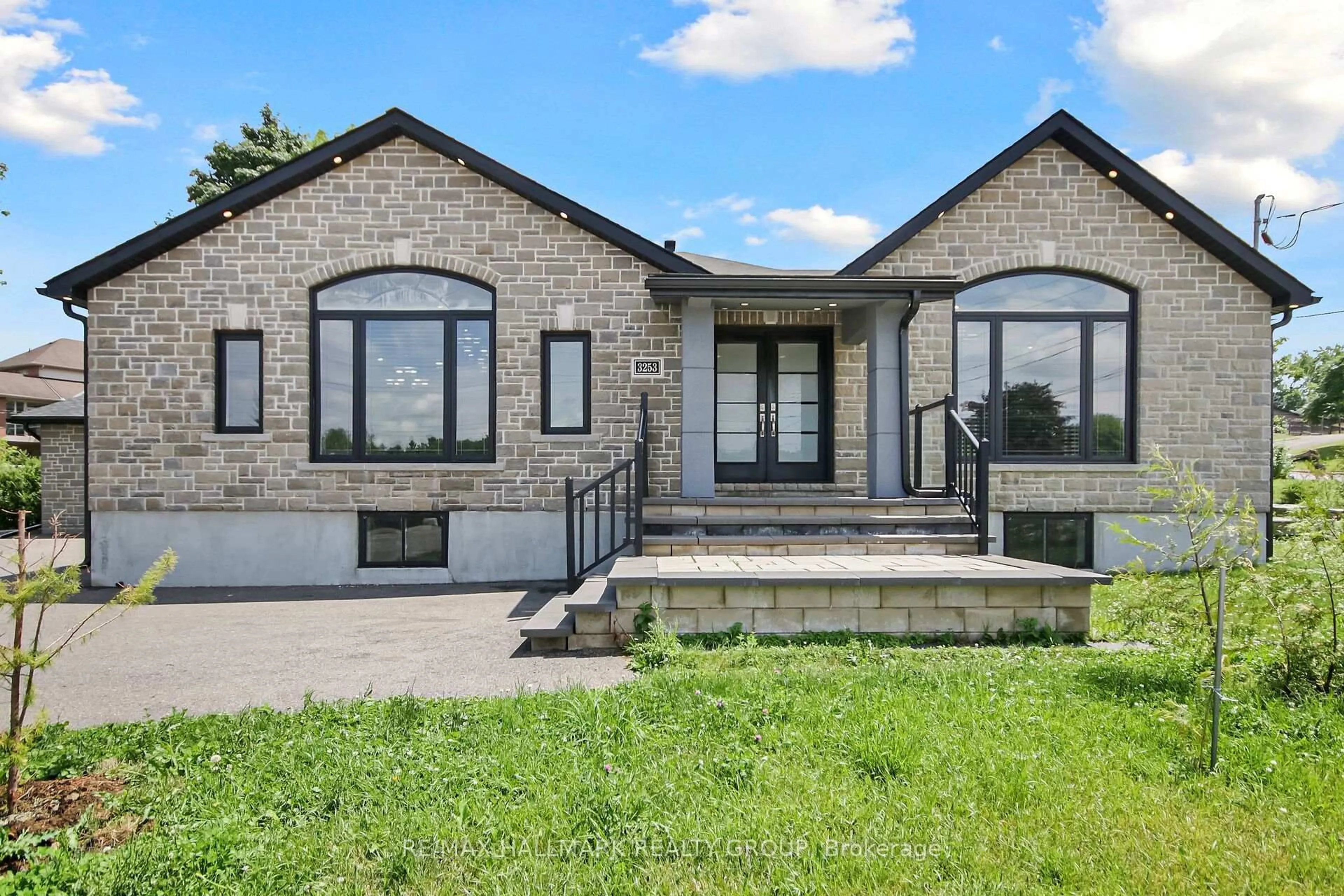 Home with brick exterior material, unknown for 3253 Riverside Dr, Ottawa Ontario K1V 8N8