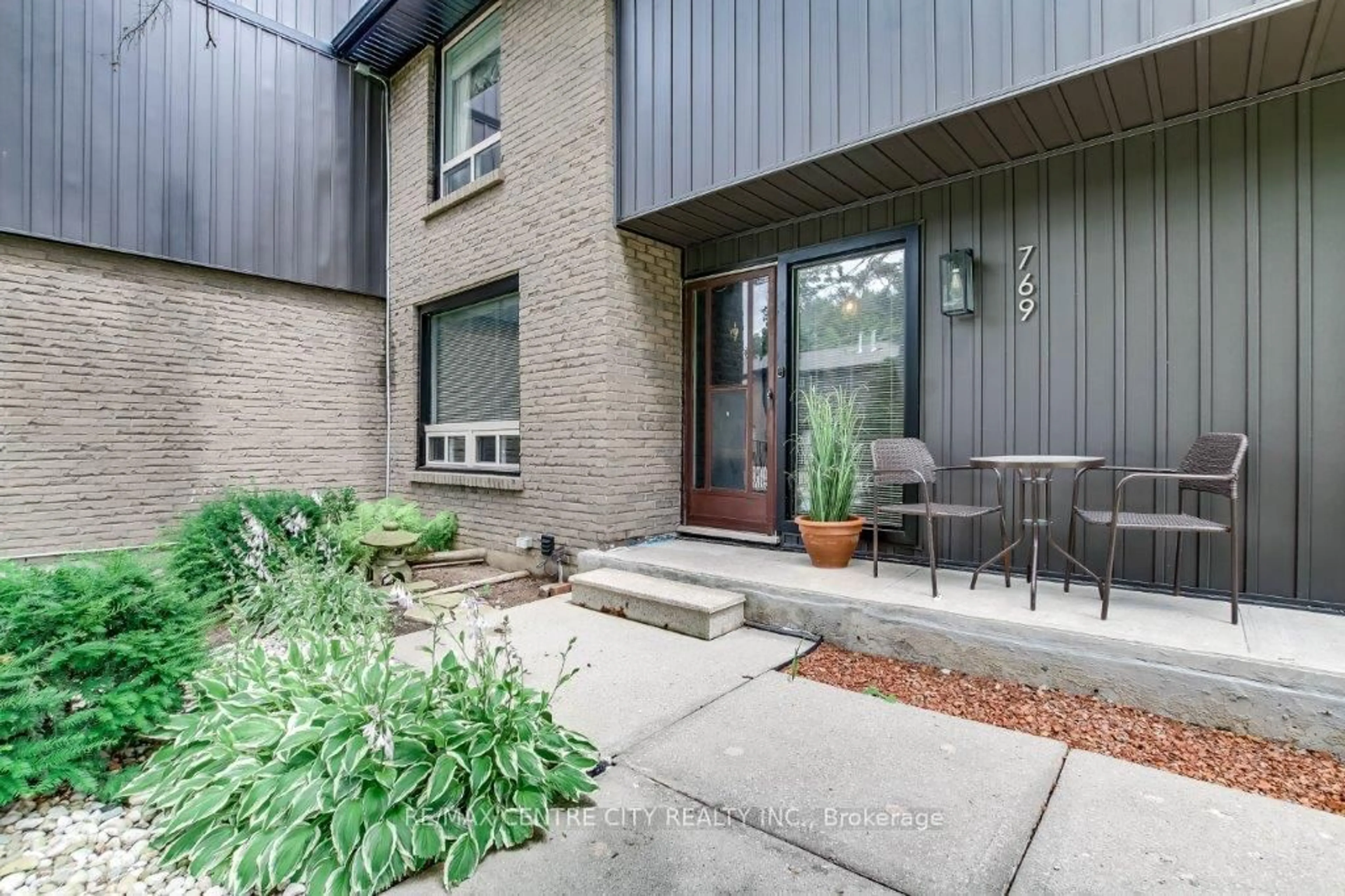 Home with brick exterior material, street for 769 Berkshire Dr, London South Ontario N6J 3S5