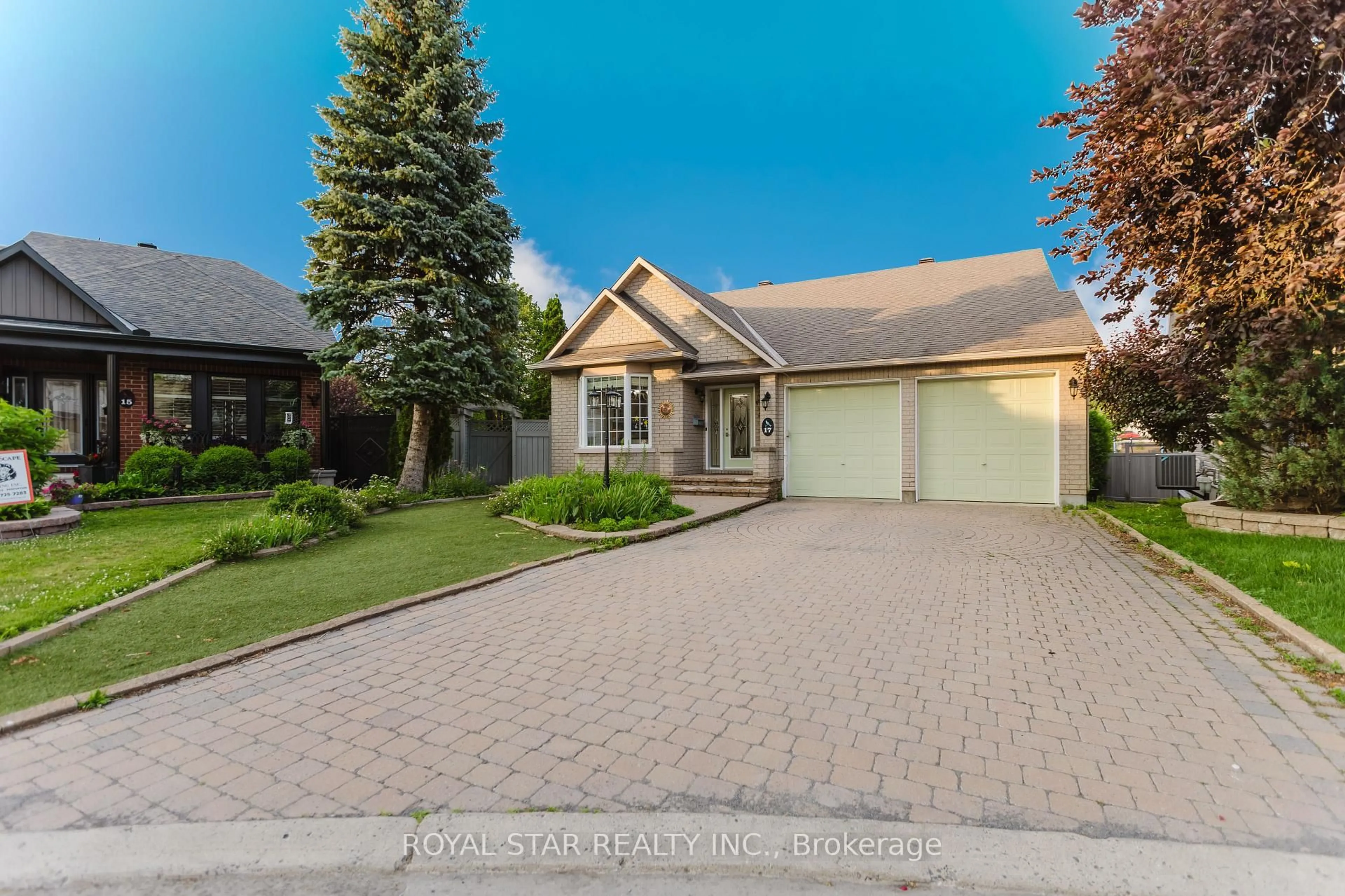 A pic from outside/outdoor area/front of a property/back of a property/a pic from drone, street for 17 Settler's Ridge Way, Ottawa Ontario K2J 4V3
