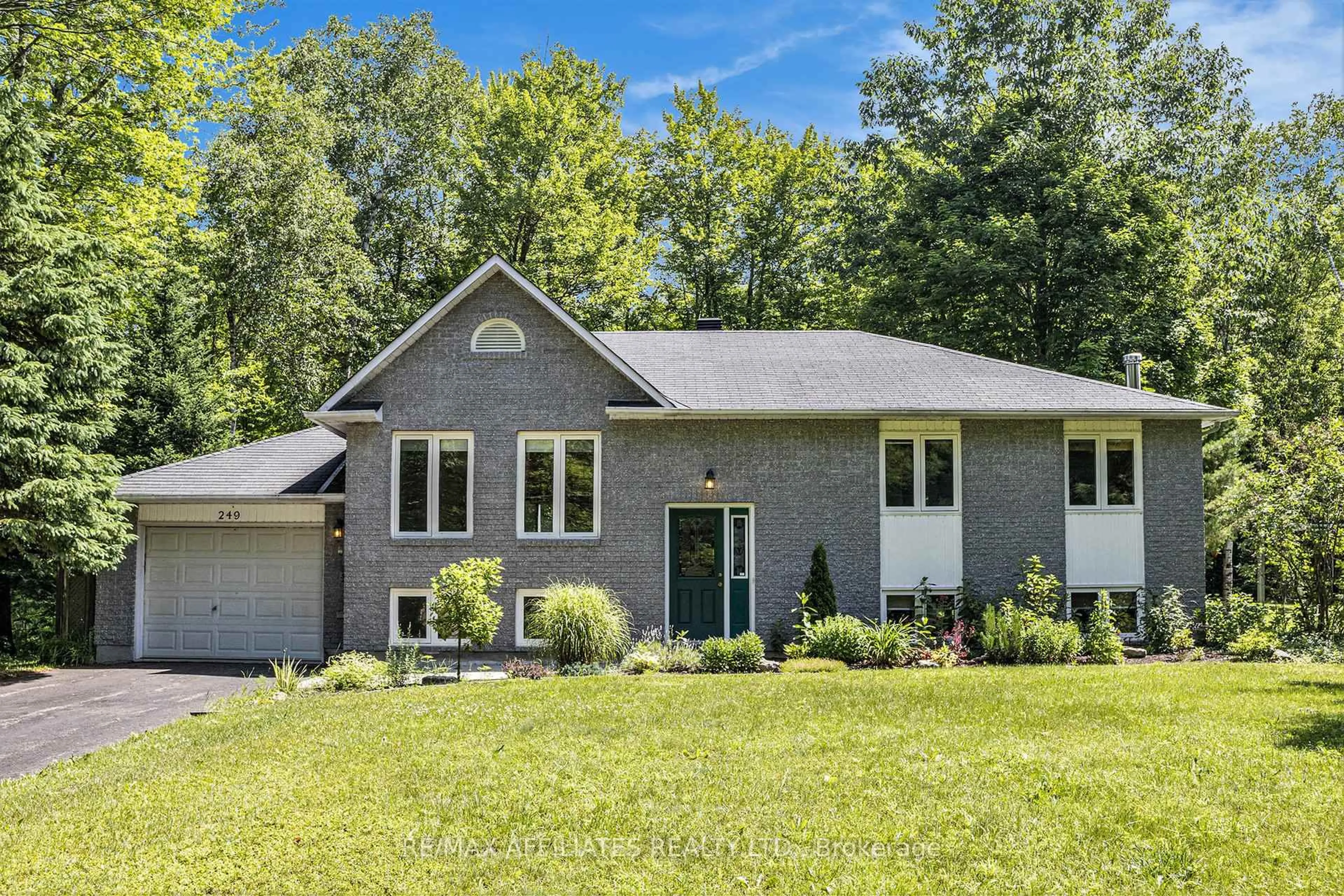 Home with brick exterior material, unknown for 249 Ramage Rd, Clarence-Rockland Ontario K4K 1K7