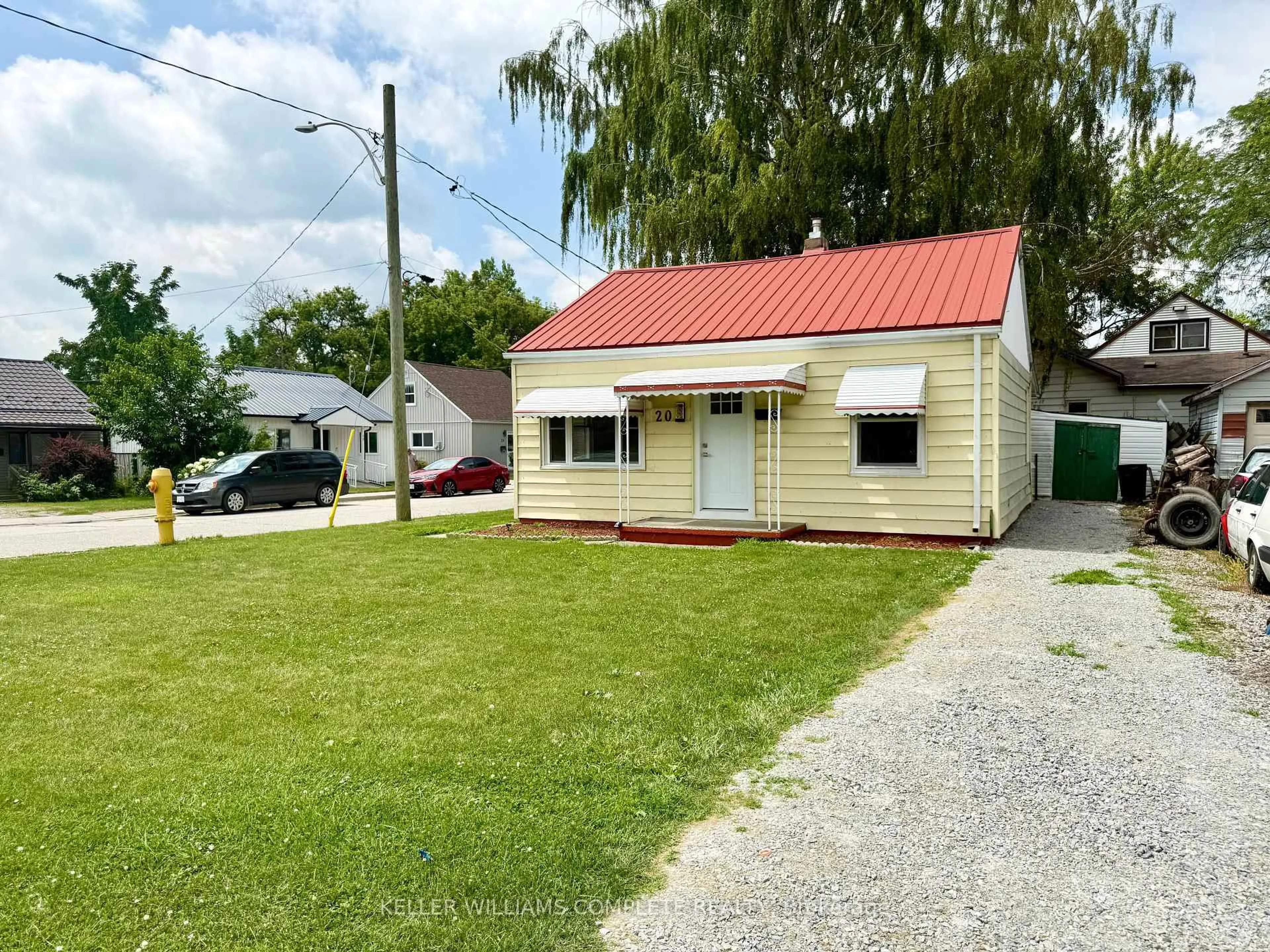 Shed for 20 McNaughton Ave, Chatham-Kent Ontario N8A 1R8