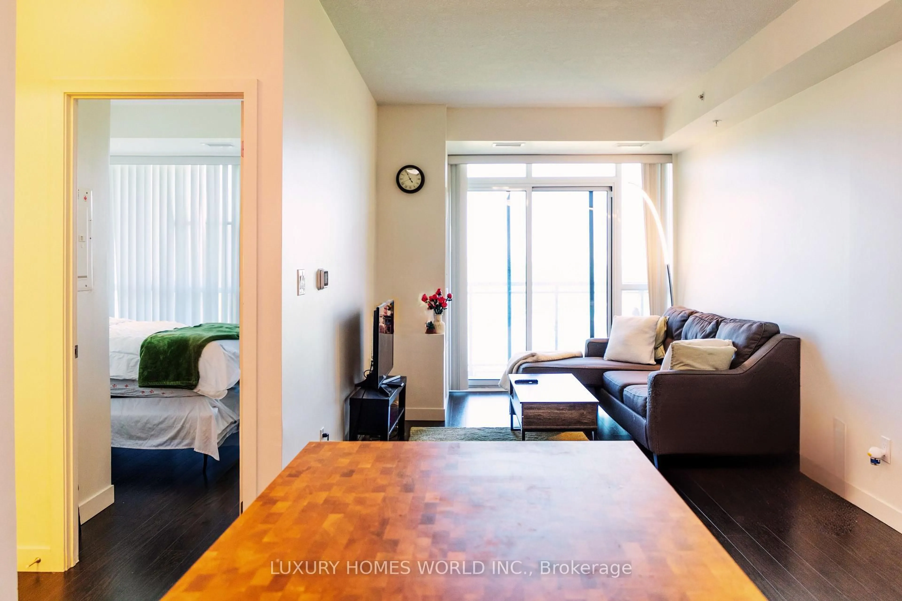 Living room with furniture, unknown for 128 King St, Waterloo Ontario N2J 0E9