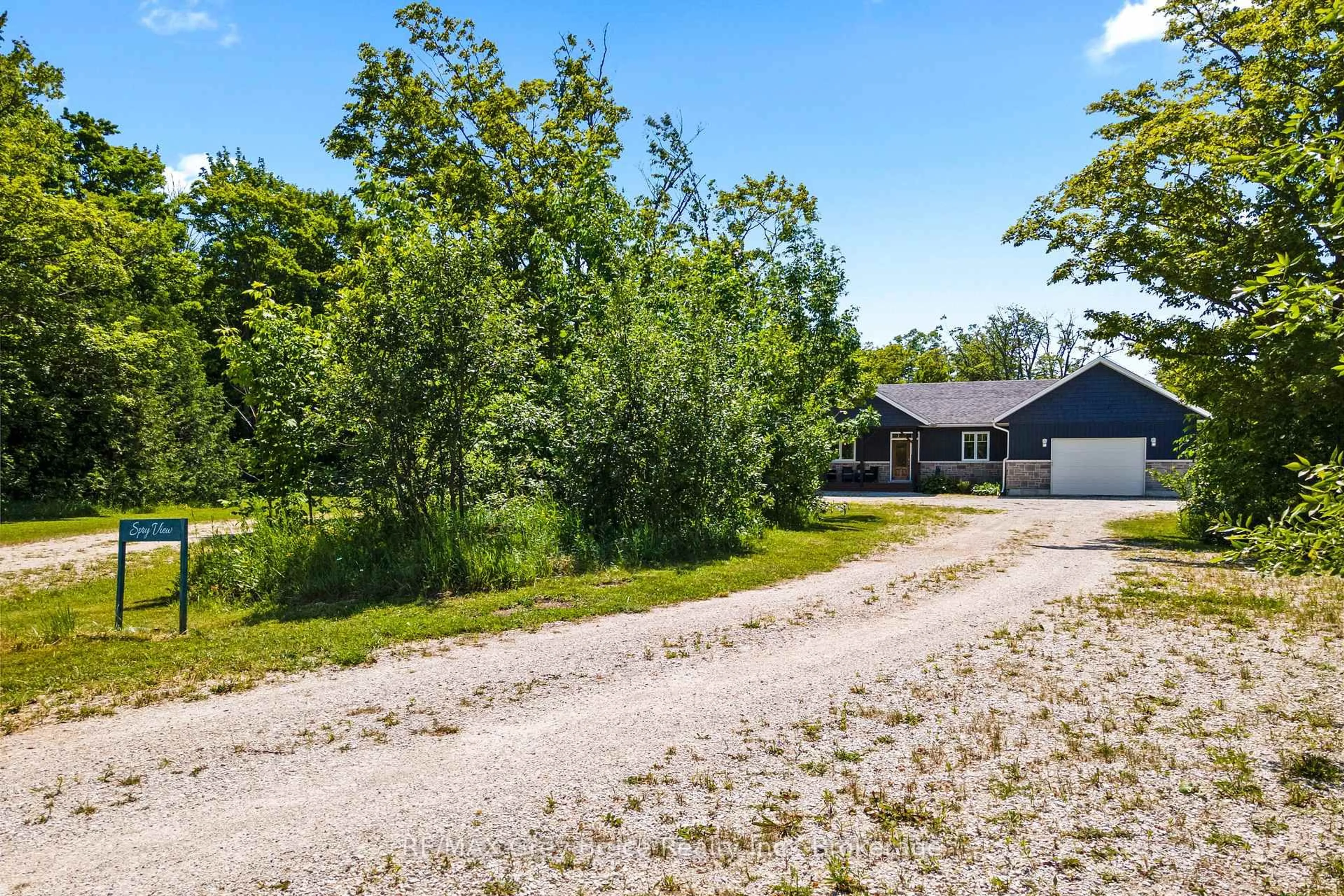 A pic from outside/outdoor area/front of a property/back of a property/a pic from drone, unknown for 1379 West Rd, Northern Bruce Peninsula Ontario N0H 1W0