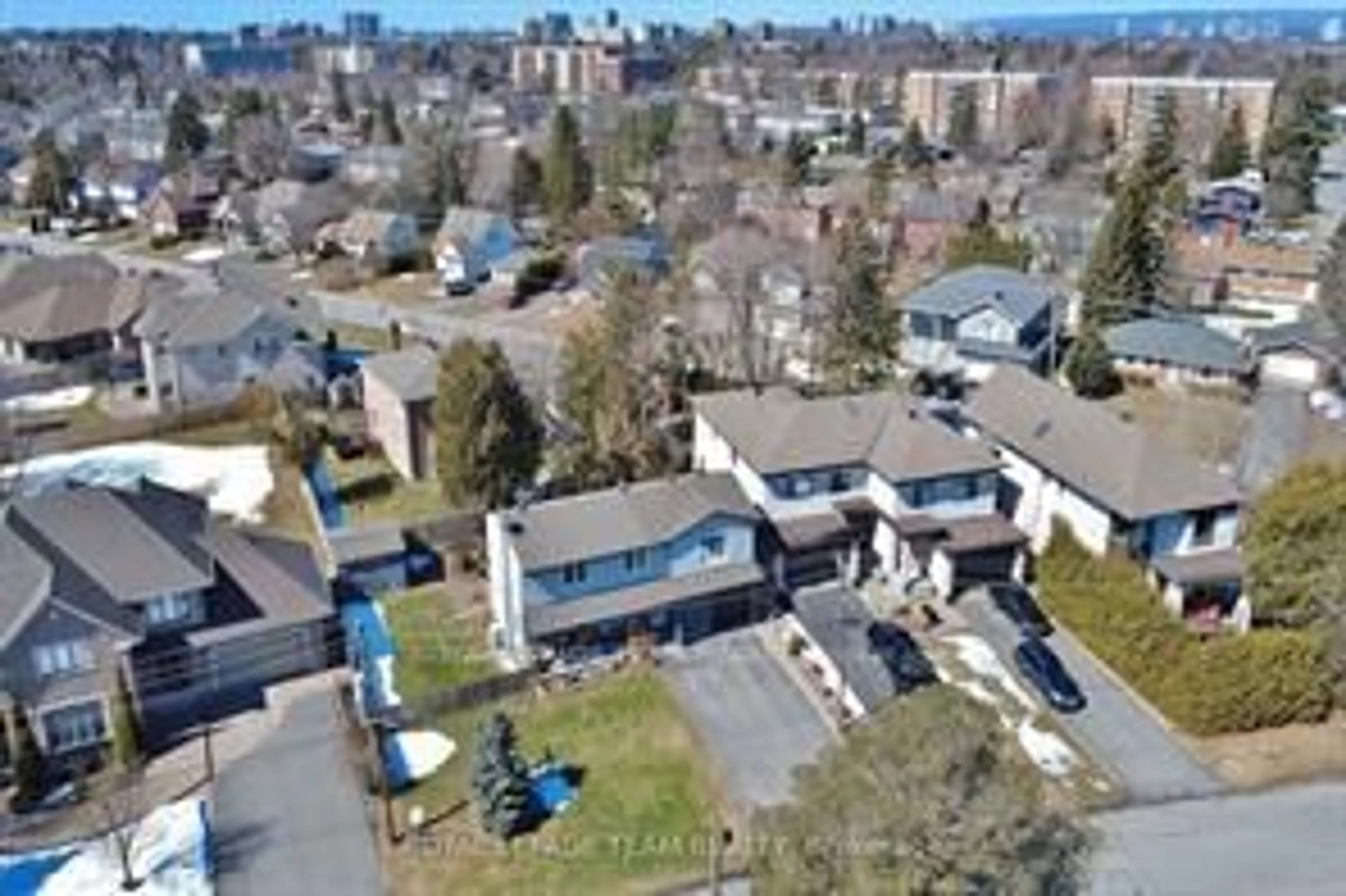 A pic from outside/outdoor area/front of a property/back of a property/a pic from drone, street for 1107 Normandy Cres, Ottawa Ontario K2E 5A3