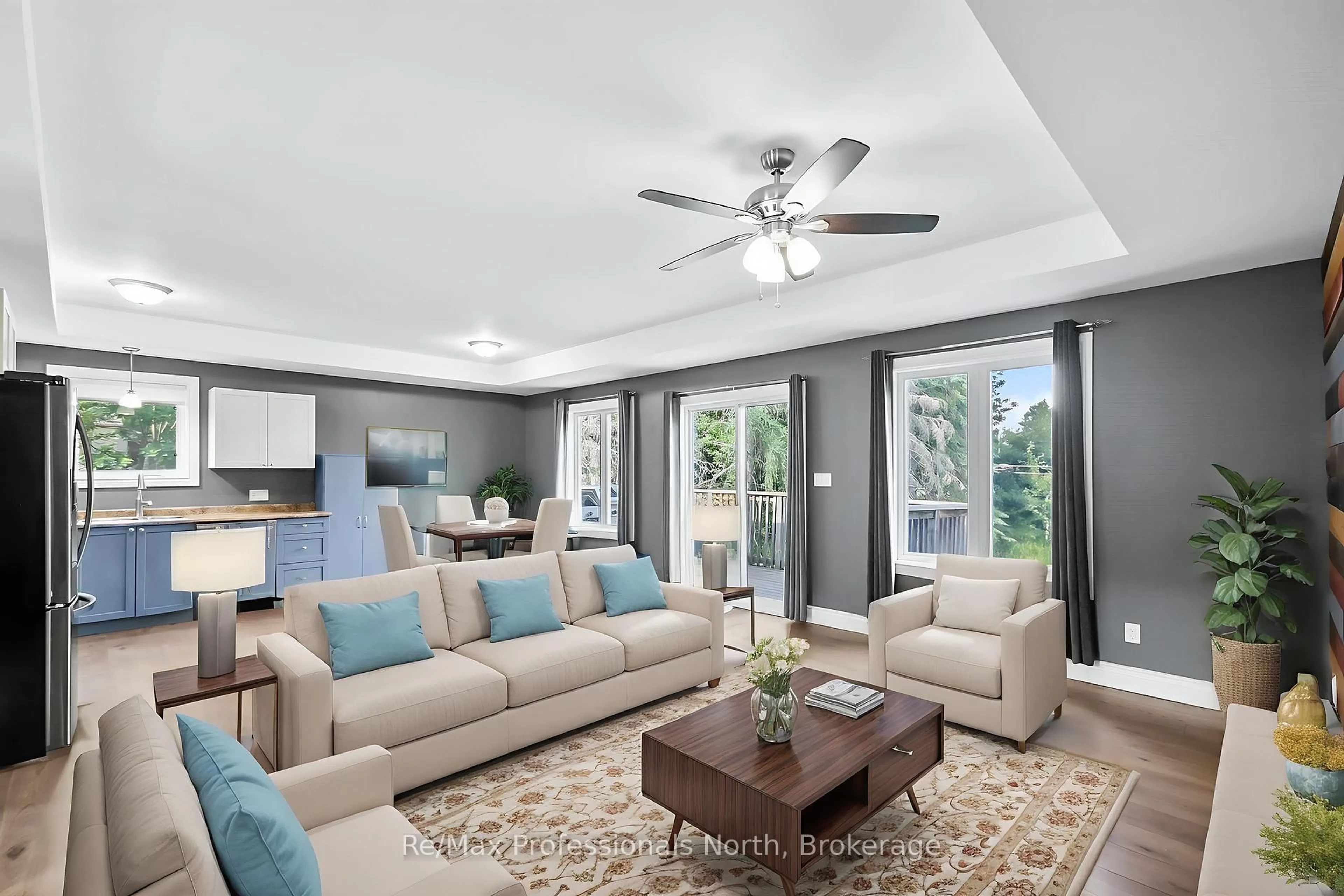 Living room with furniture, unknown for 210 MCPHERSON St, Gravenhurst Ontario P1P 1R2