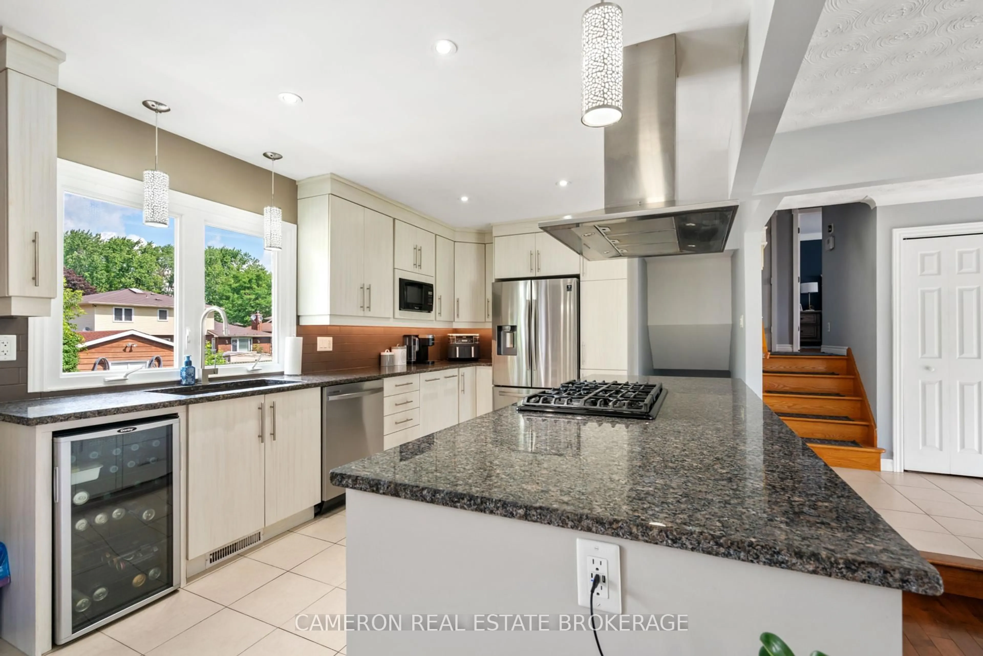 Contemporary kitchen, ceramic/tile floor for 601 Kirkwood St, Cornwall Ontario K6H 5Y9