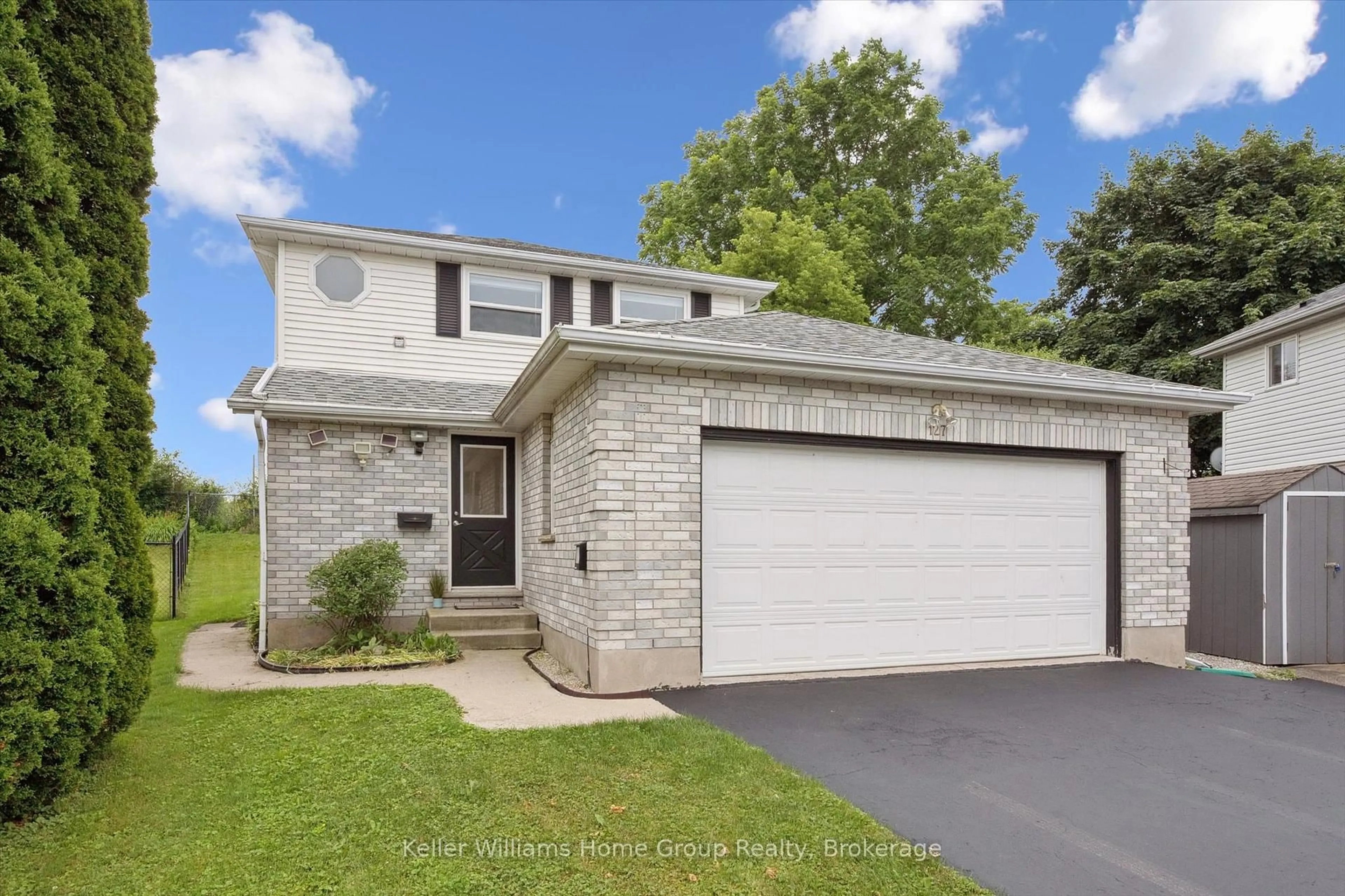 Unknown for 127 Moss Pl, Guelph Ontario N1G 4V4