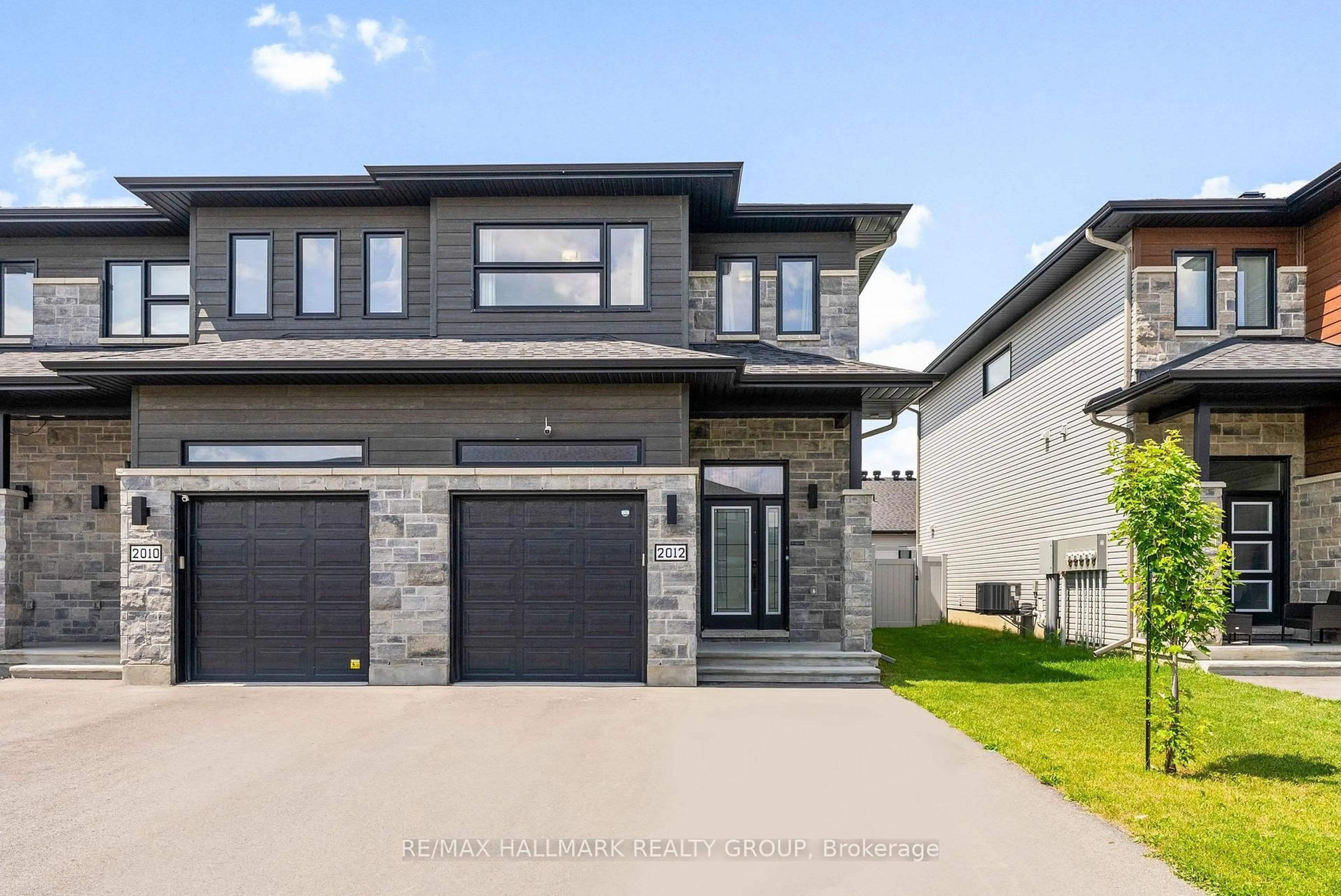 Home with brick exterior material, street for 2012 Berne St, Russell Ontario K0A 1W0