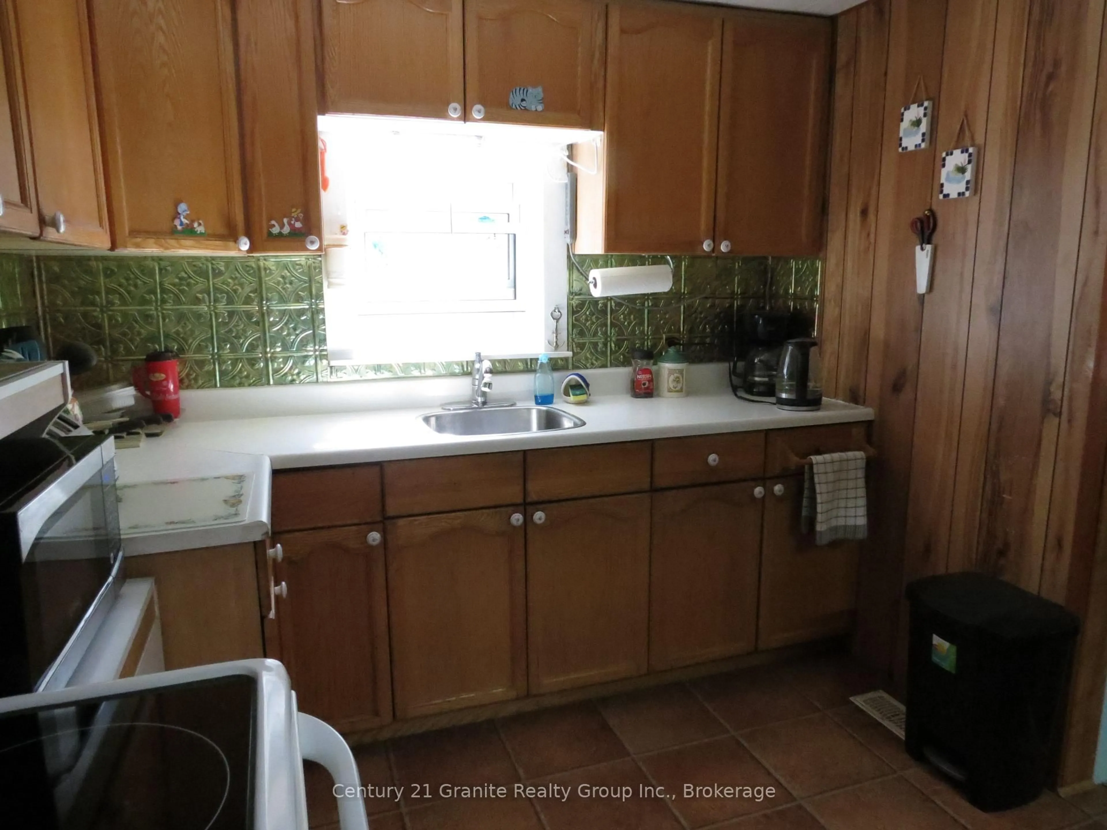 Standard kitchen, unknown for 1053 Buttercup Dr, Highlands East Ontario K0L 3C0