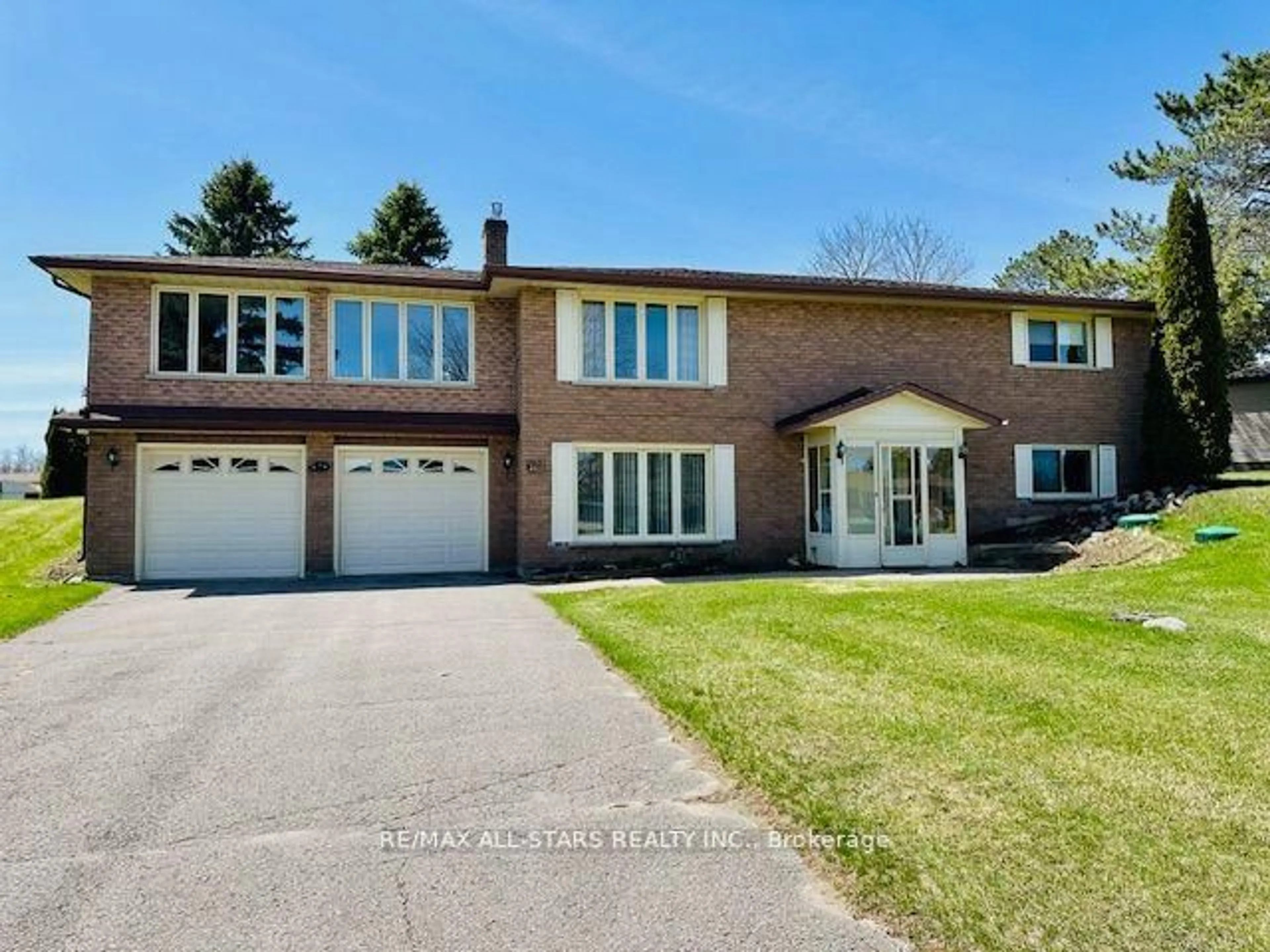 Home with brick exterior material, street for 369 The Captain's Cor, Kawartha Lakes Ontario K0M 1A0