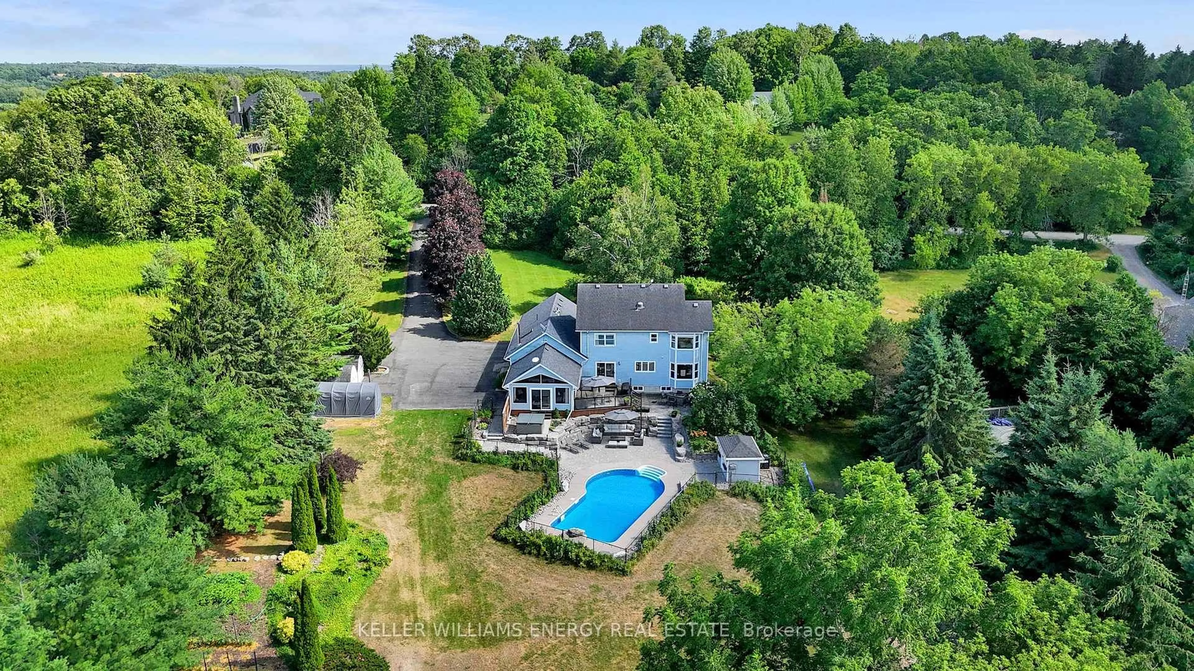 A pic from outside/outdoor area/front of a property/back of a property/a pic from drone, water/lake/river/ocean view for 8378 Majestic Hills Dr, Hamilton Township Ontario K9A 4J7