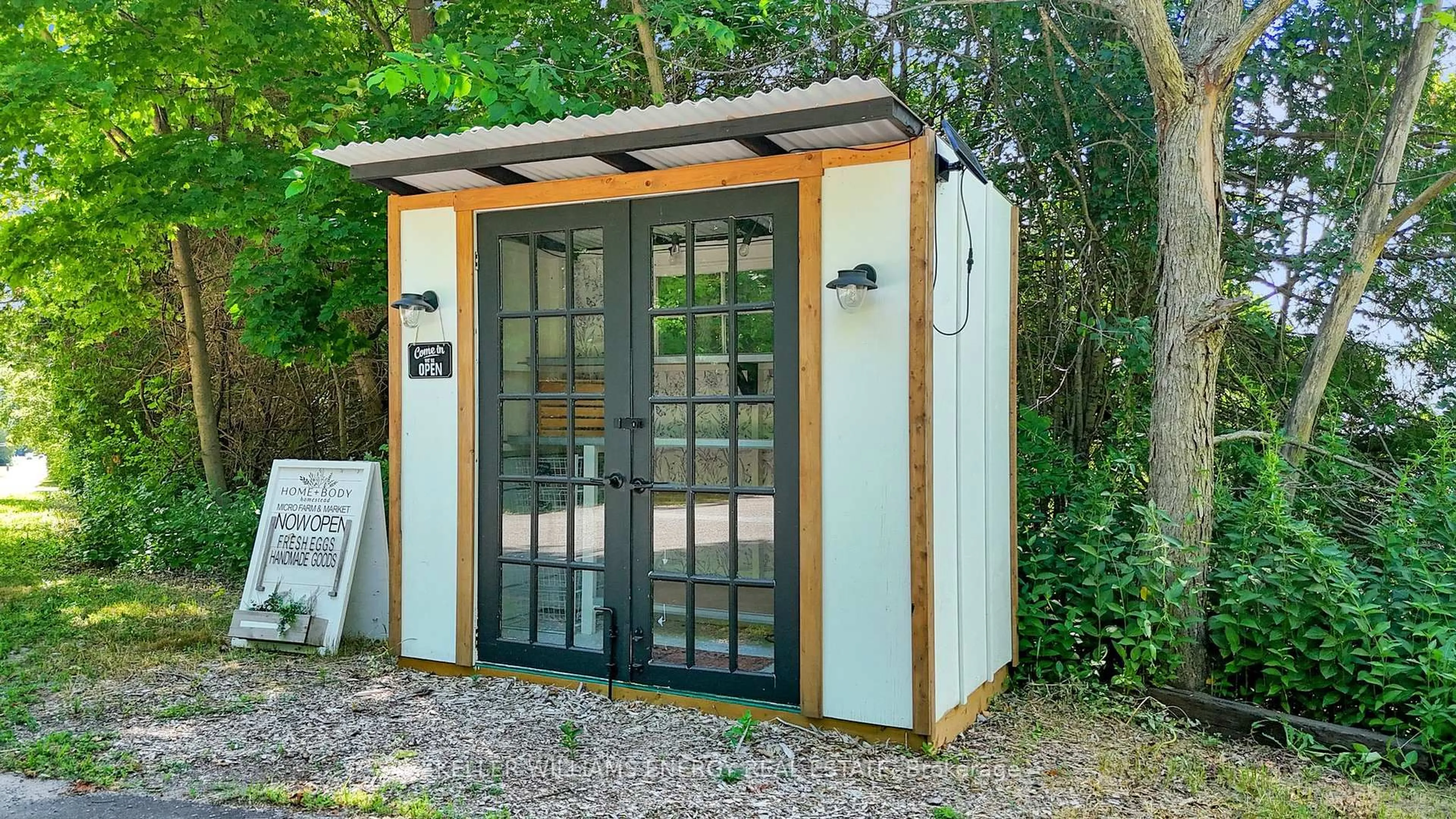Shed for 8378 Majestic Hills Dr, Hamilton Township Ontario K9A 4J7