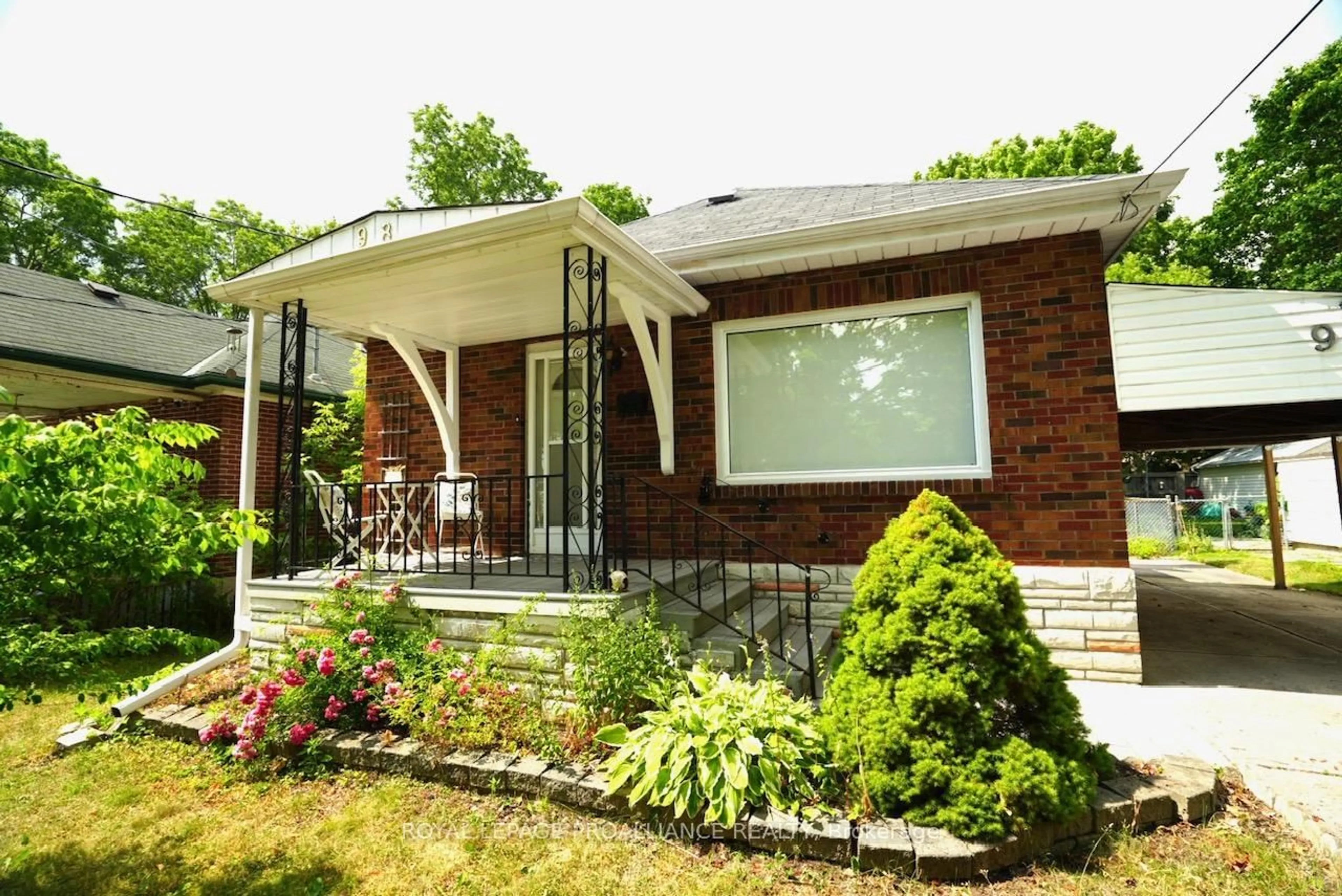 Home with brick exterior material, street for 98 Ware St, Peterborough Central Ontario K9J 2B7
