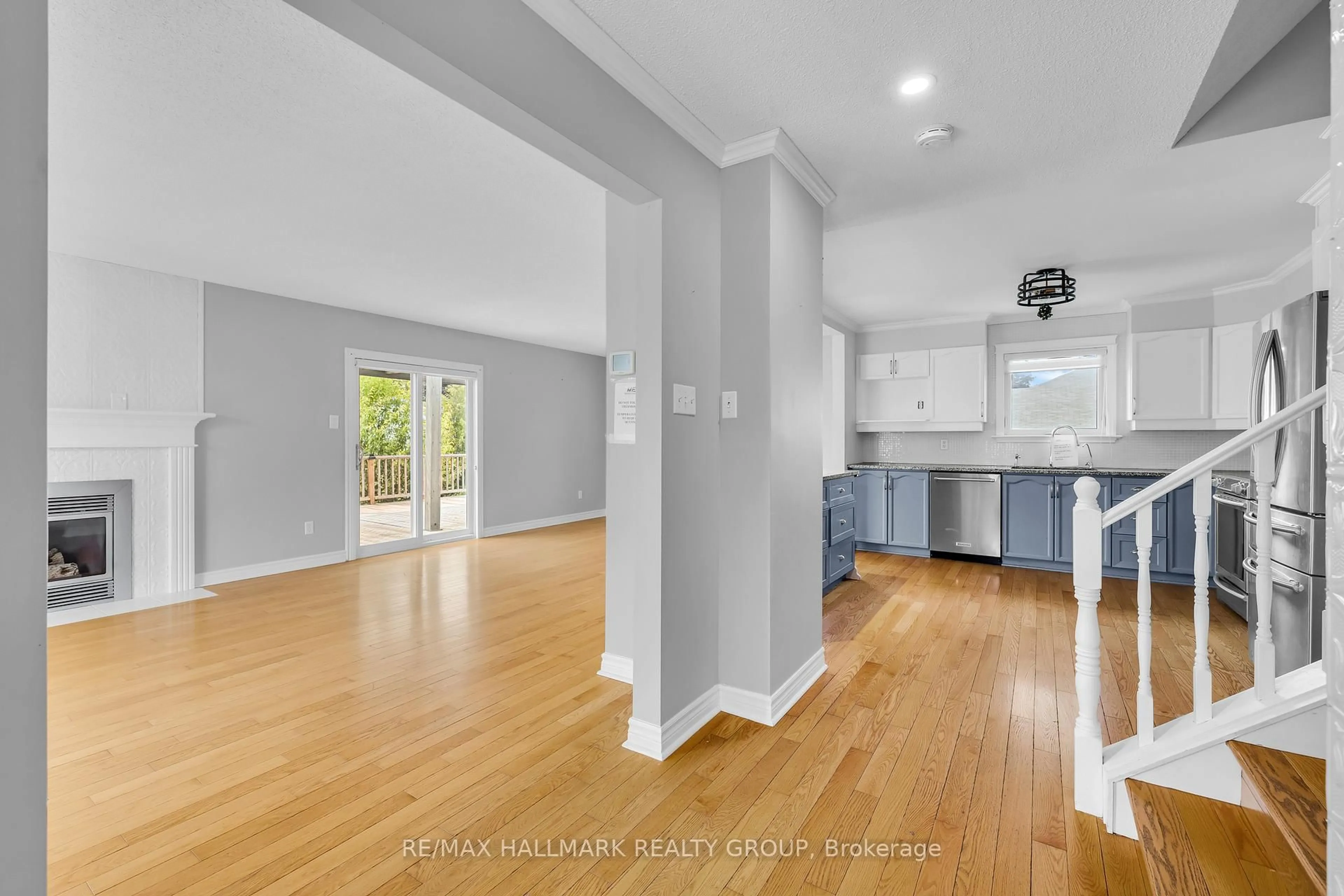 Open concept kitchen, unknown for 148 Charles St, Arnprior Ontario K7S 1A7