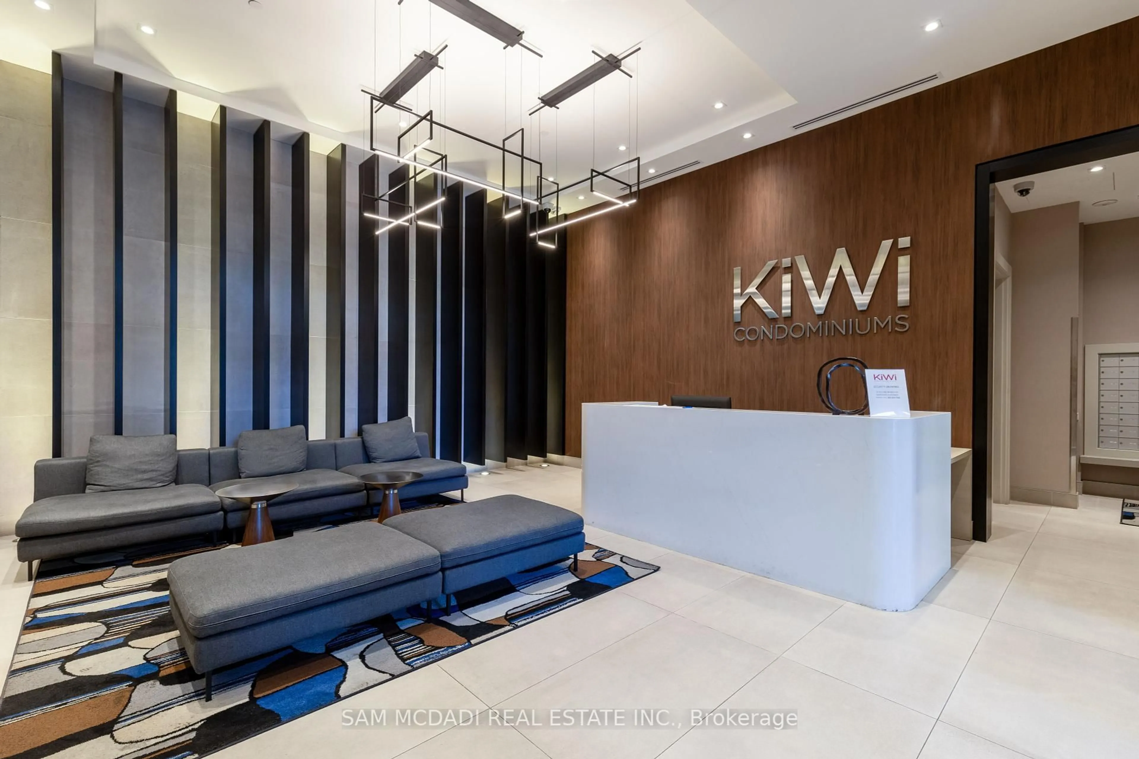 Lobby for 212 King William St #417, Hamilton Ontario L8R 0A7