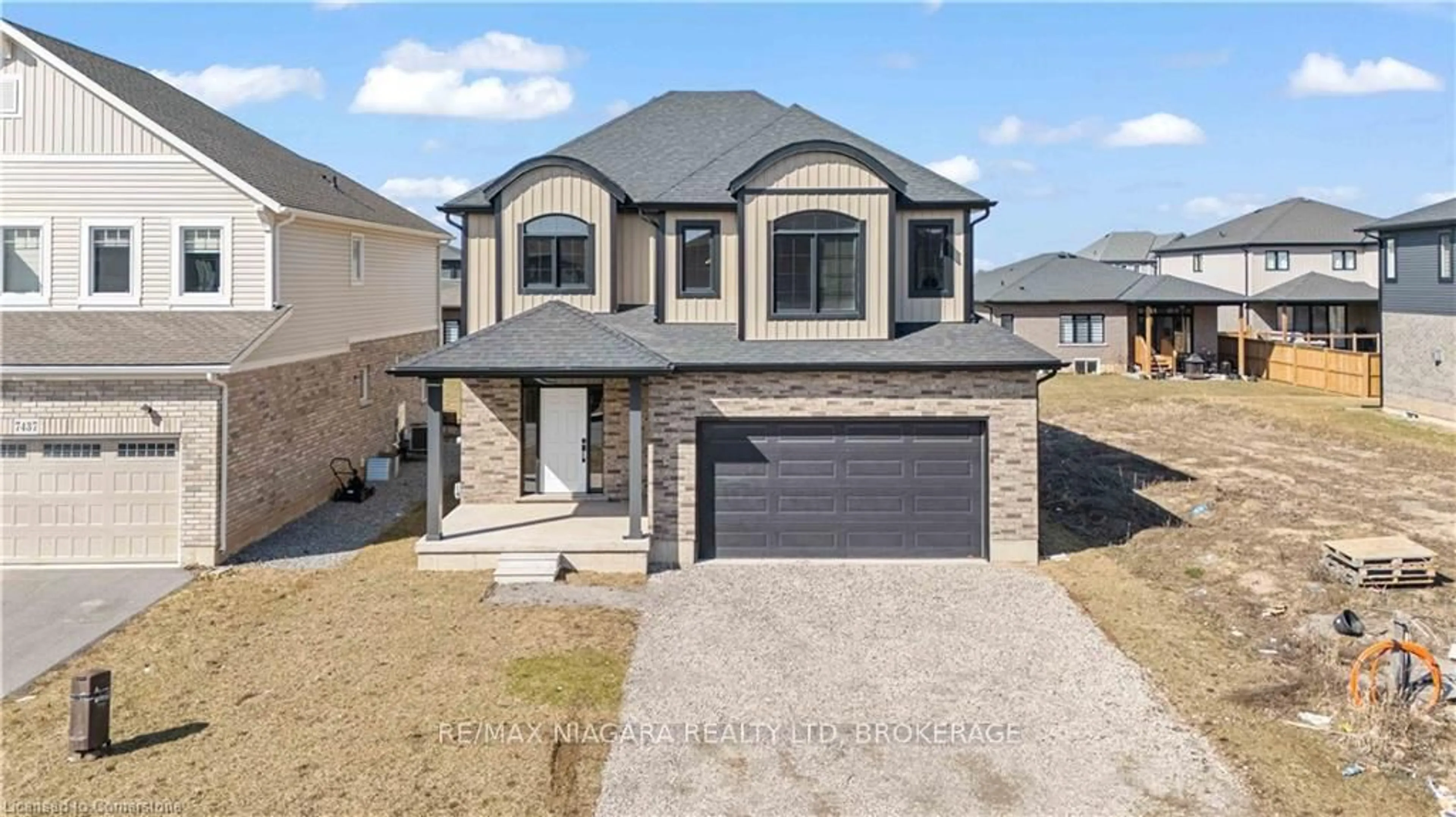 Home with brick exterior material, street for 7429 Jonathan Dr, Niagara Falls Ontario L2H 2T3