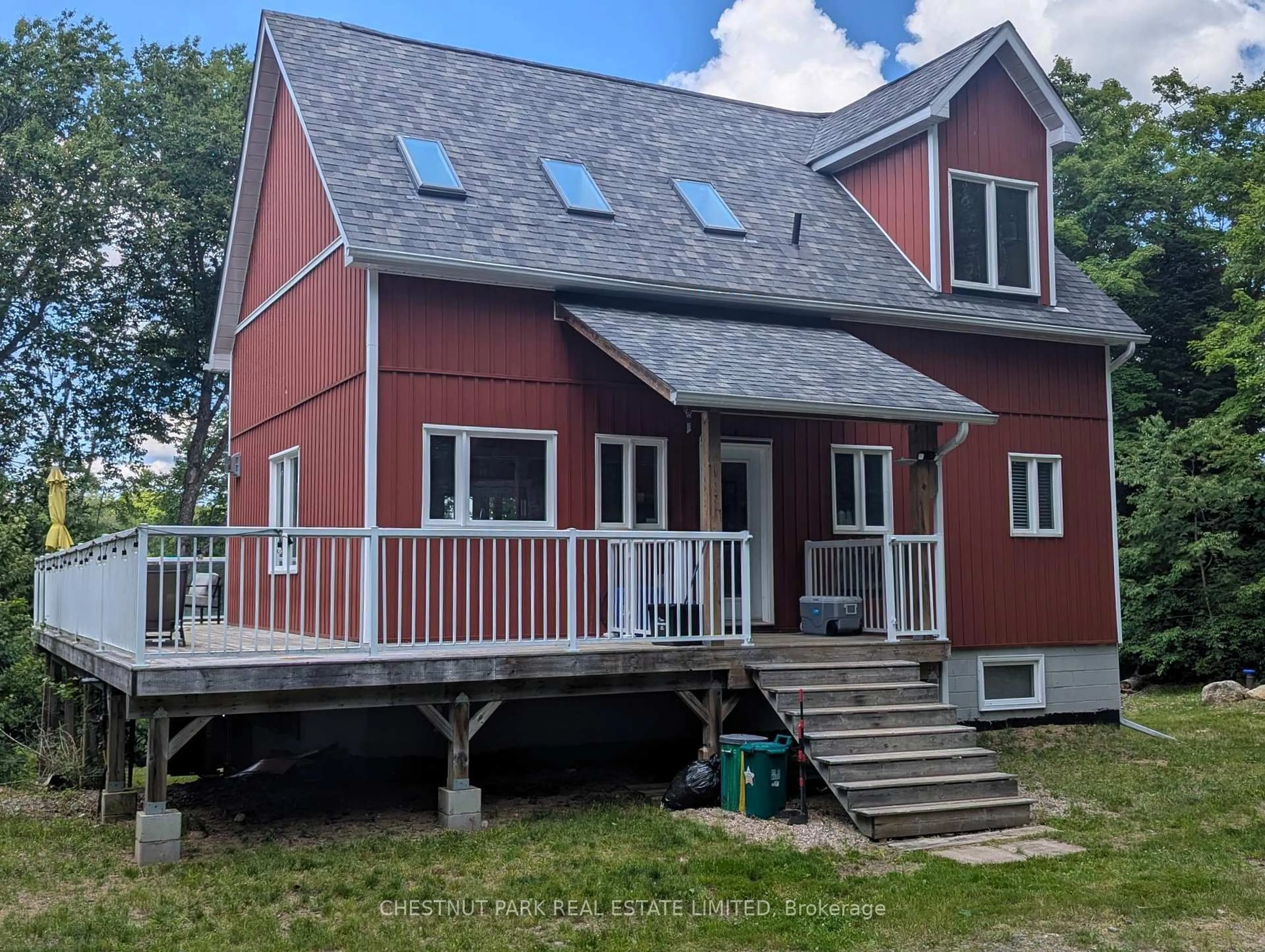 Home with vinyl exterior material, unknown for 1038 Stonehenge Lane, Highlands East Ontario K0L 1M0