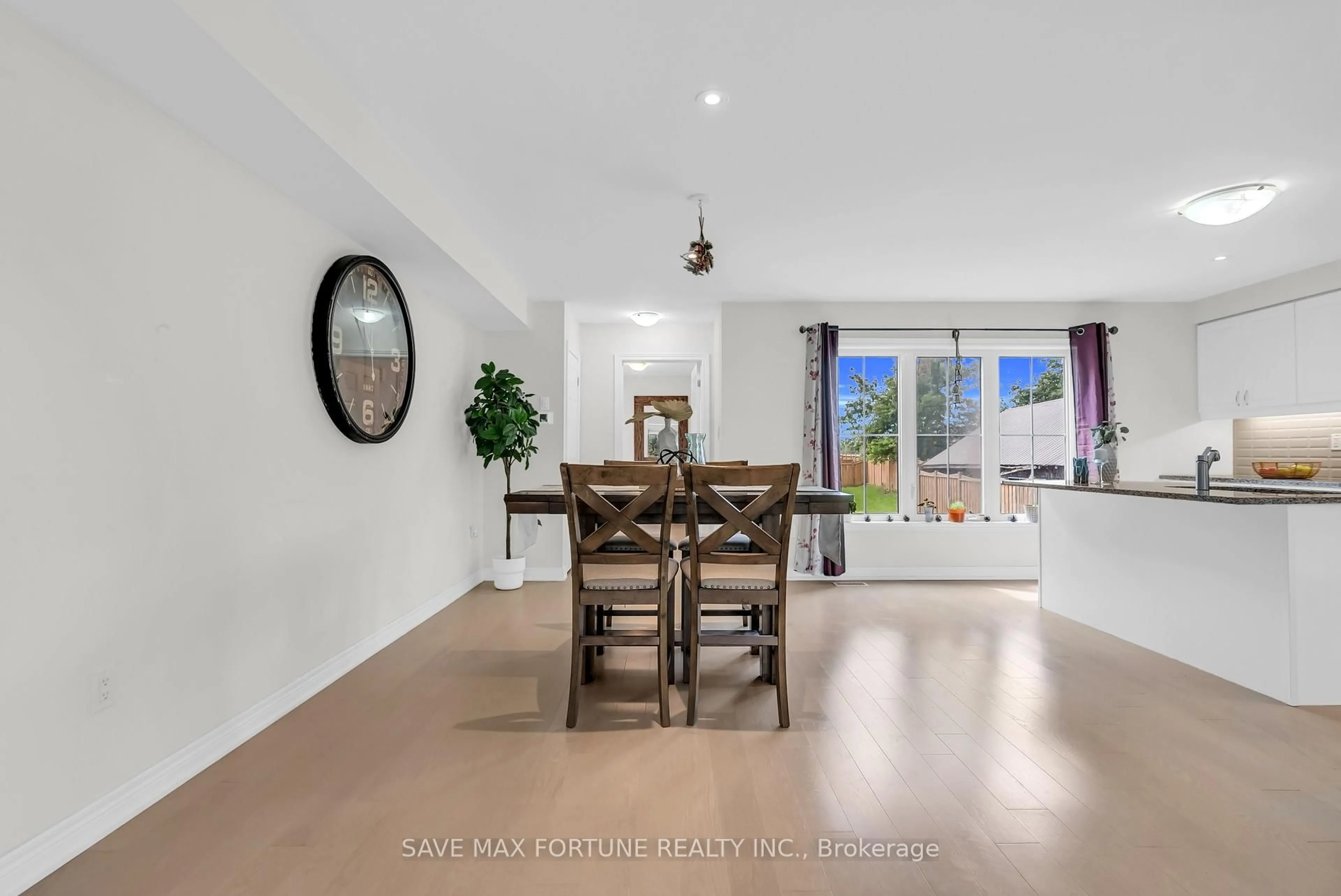 Dining room, ceramic/tile floor for 122 Clark St, Shelburne Ontario L9V 3W9