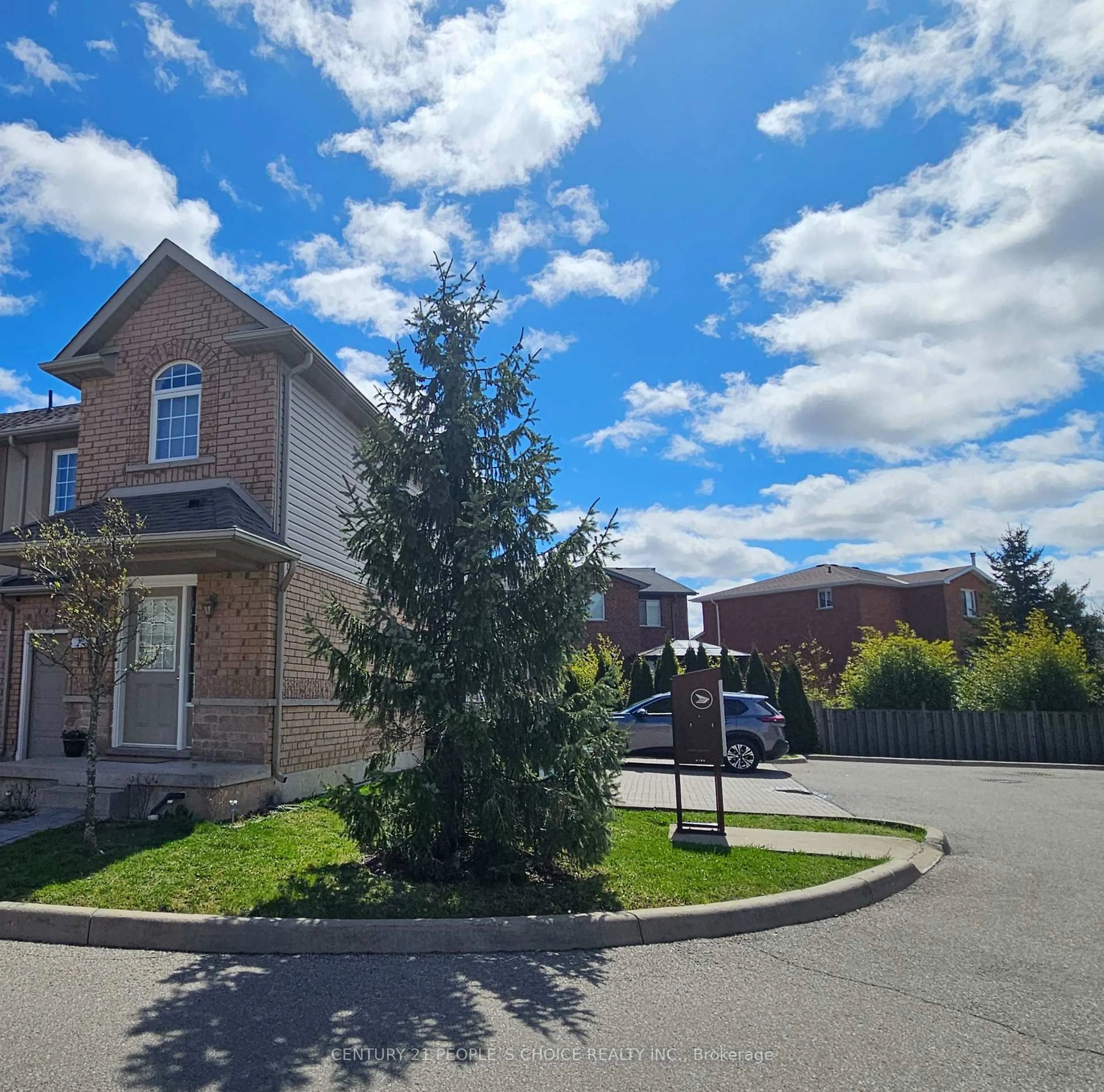 A pic from outside/outdoor area/front of a property/back of a property/a pic from drone, street for 1540 Upper Gage Ave #7, Hamilton Ontario L8W 1E7