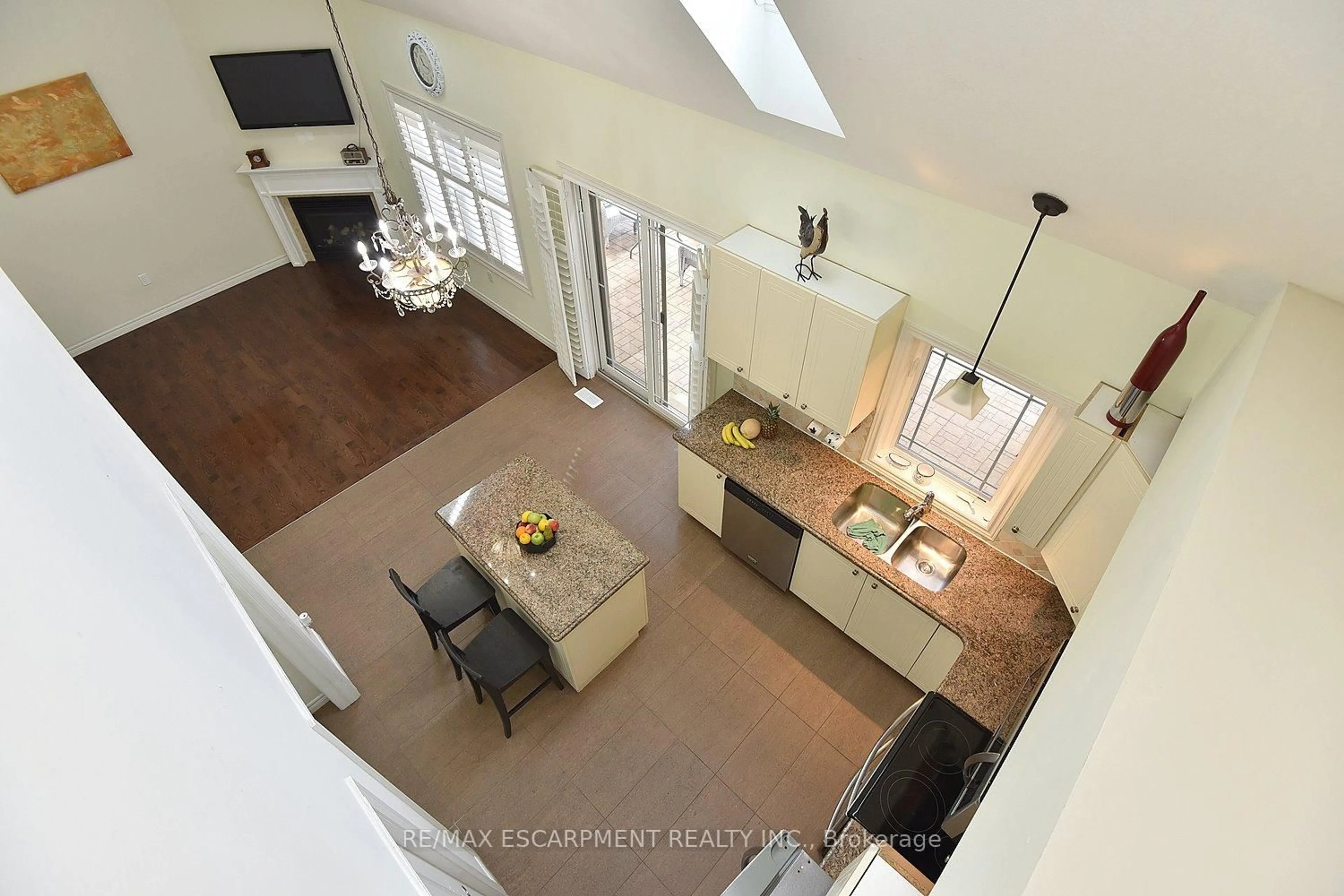 Open concept kitchen, unknown for 8 Valiant Circ, Hamilton Ontario L0R 1C0