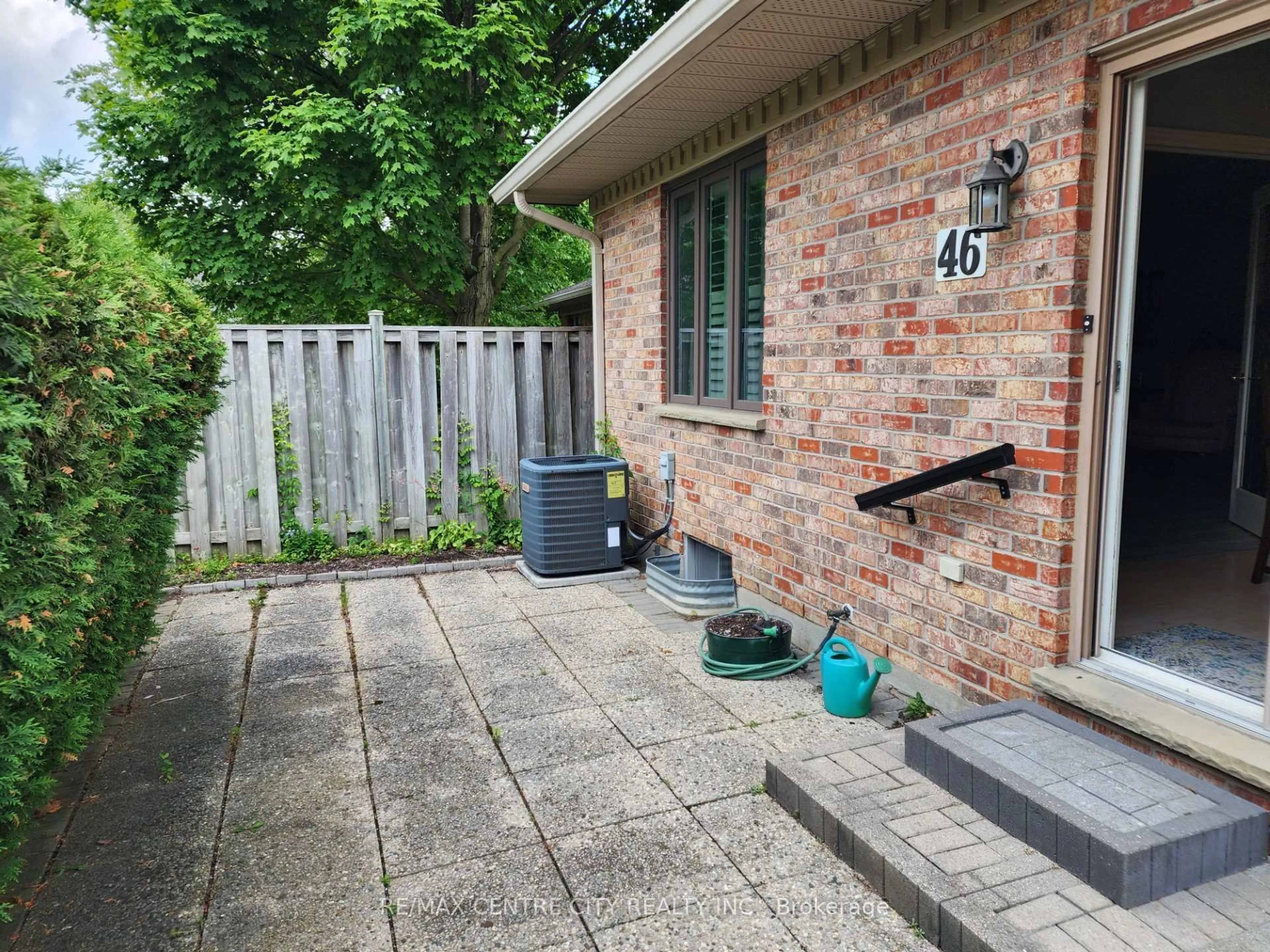 Unknown for 30 Doon Dr #46, London North Ontario N5X 3X2