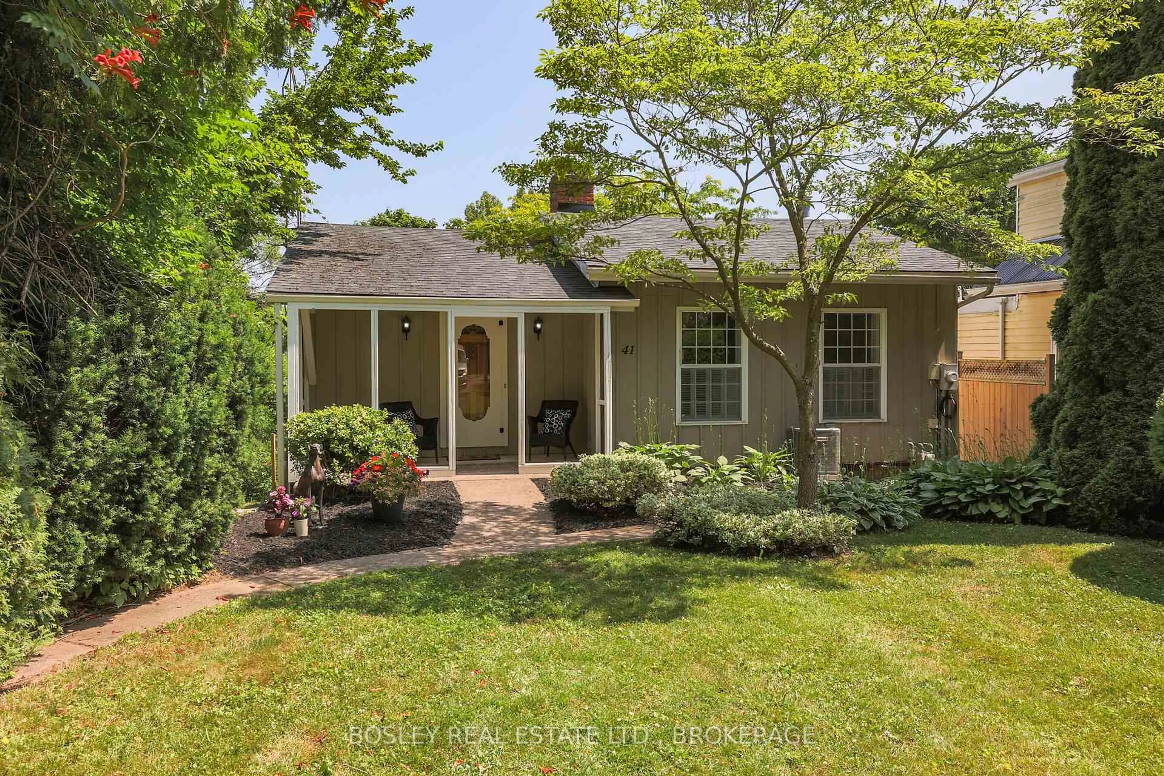Unknown for 41 Ricardo St, Niagara-on-the-Lake Ontario L0S 1J0
