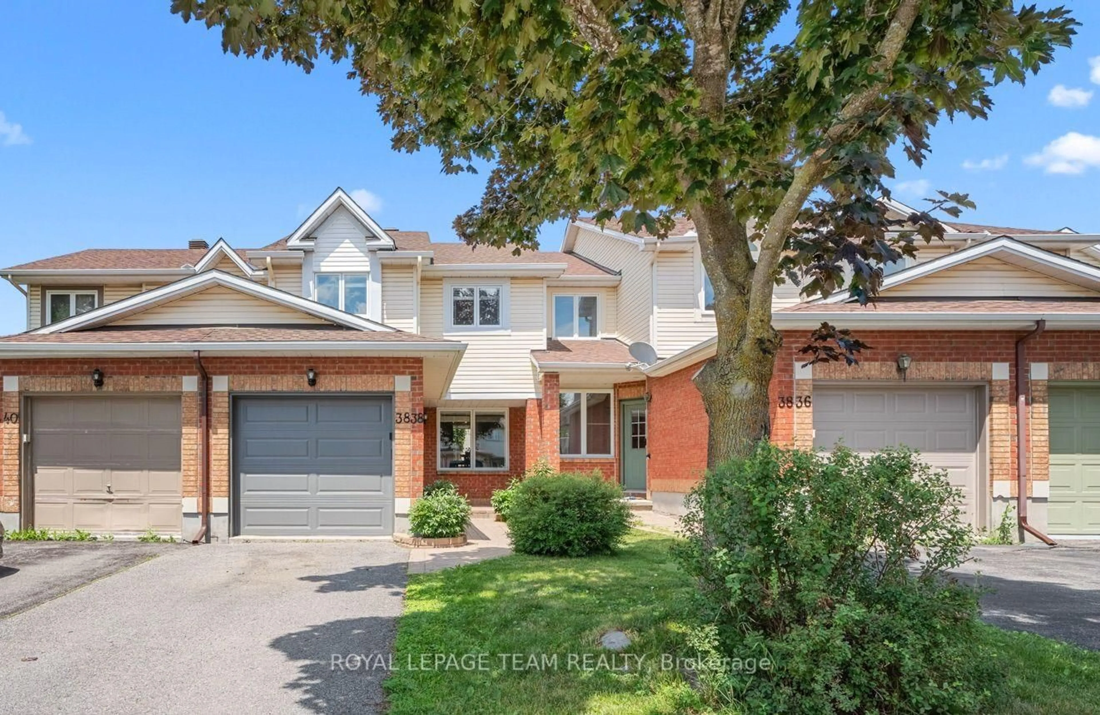 Home with brick exterior material, street for 3838 Crowsnest Ave, Ottawa Ontario K1V 1K4