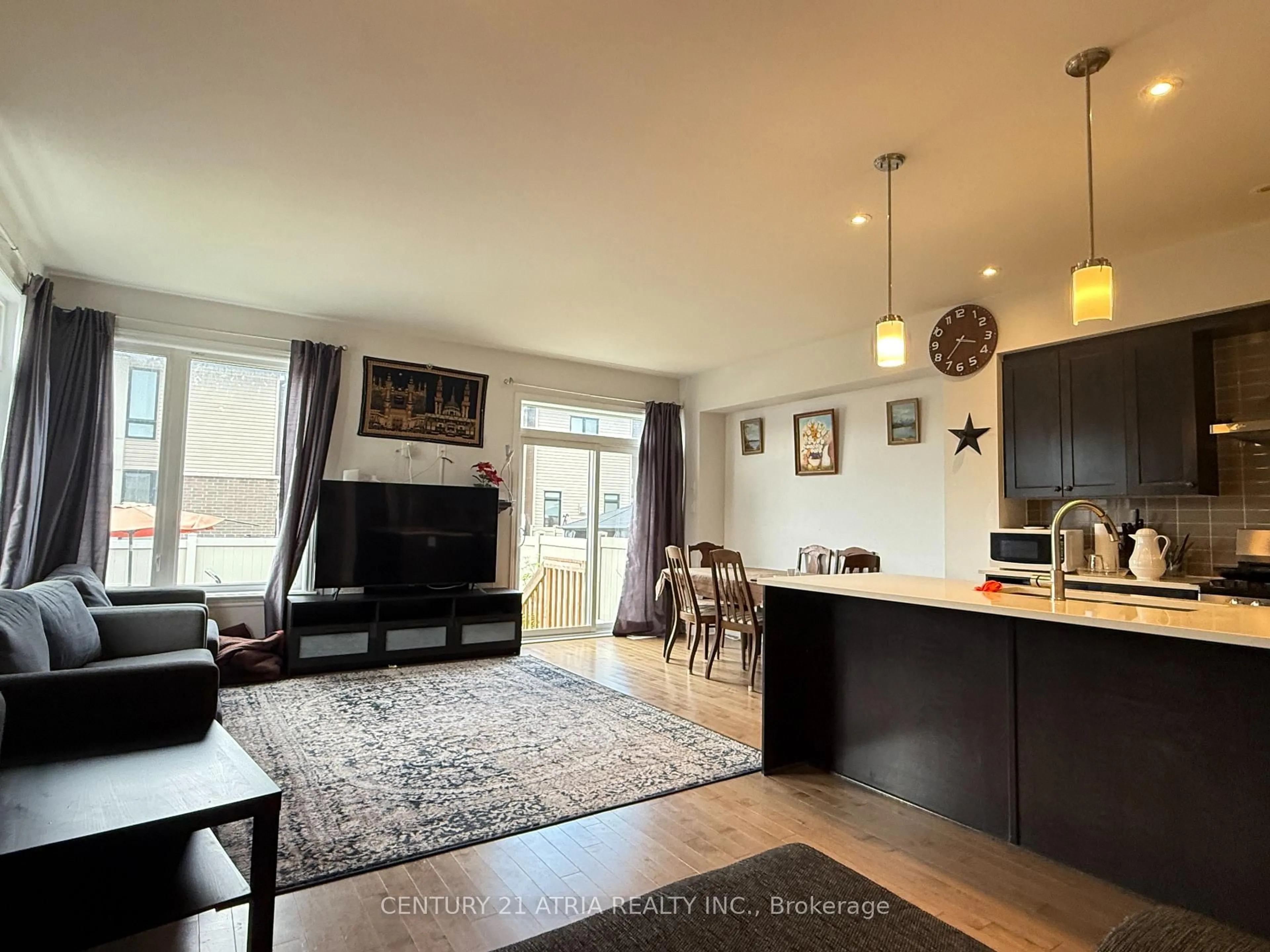 Open concept kitchen, unknown for 534 Triangle St, Ottawa Ontario K2S 1E7