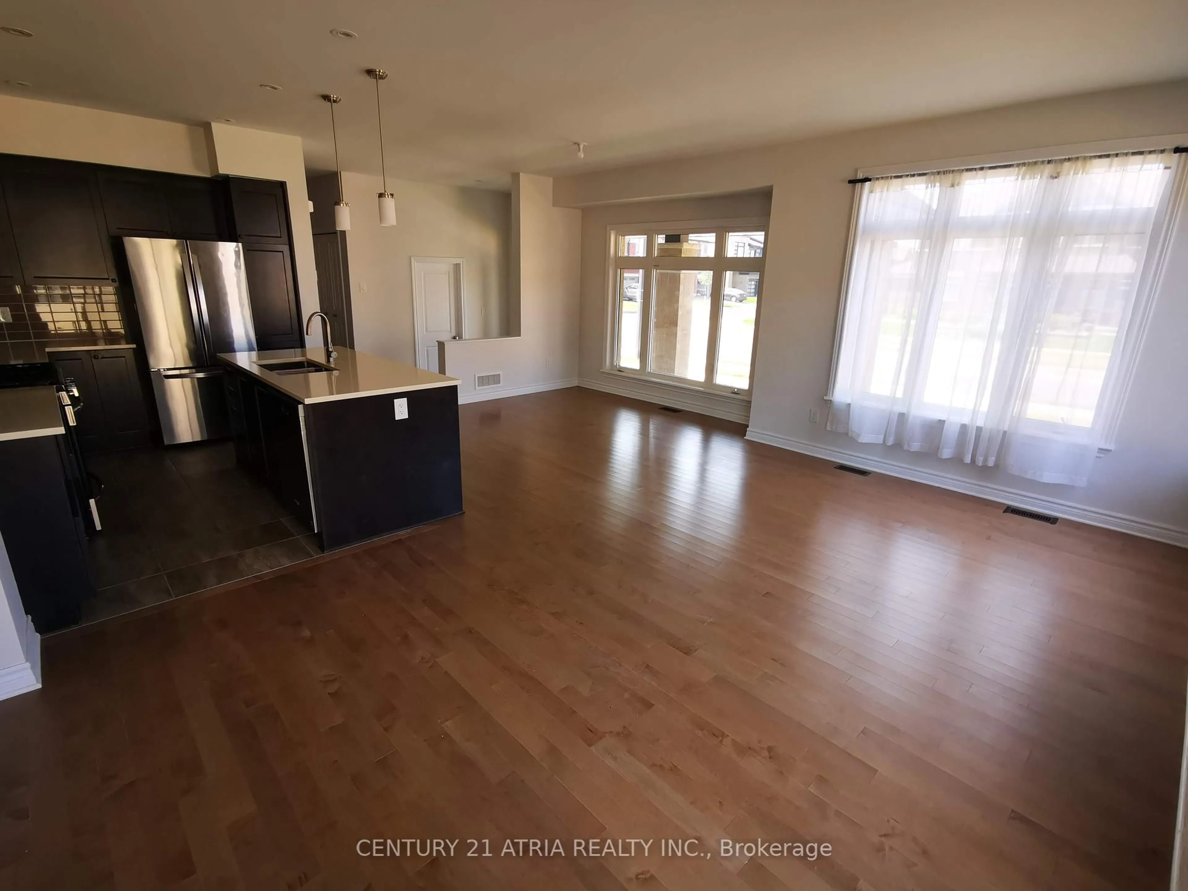 Open concept kitchen, unknown for 534 Triangle St, Ottawa Ontario K2S 1E7