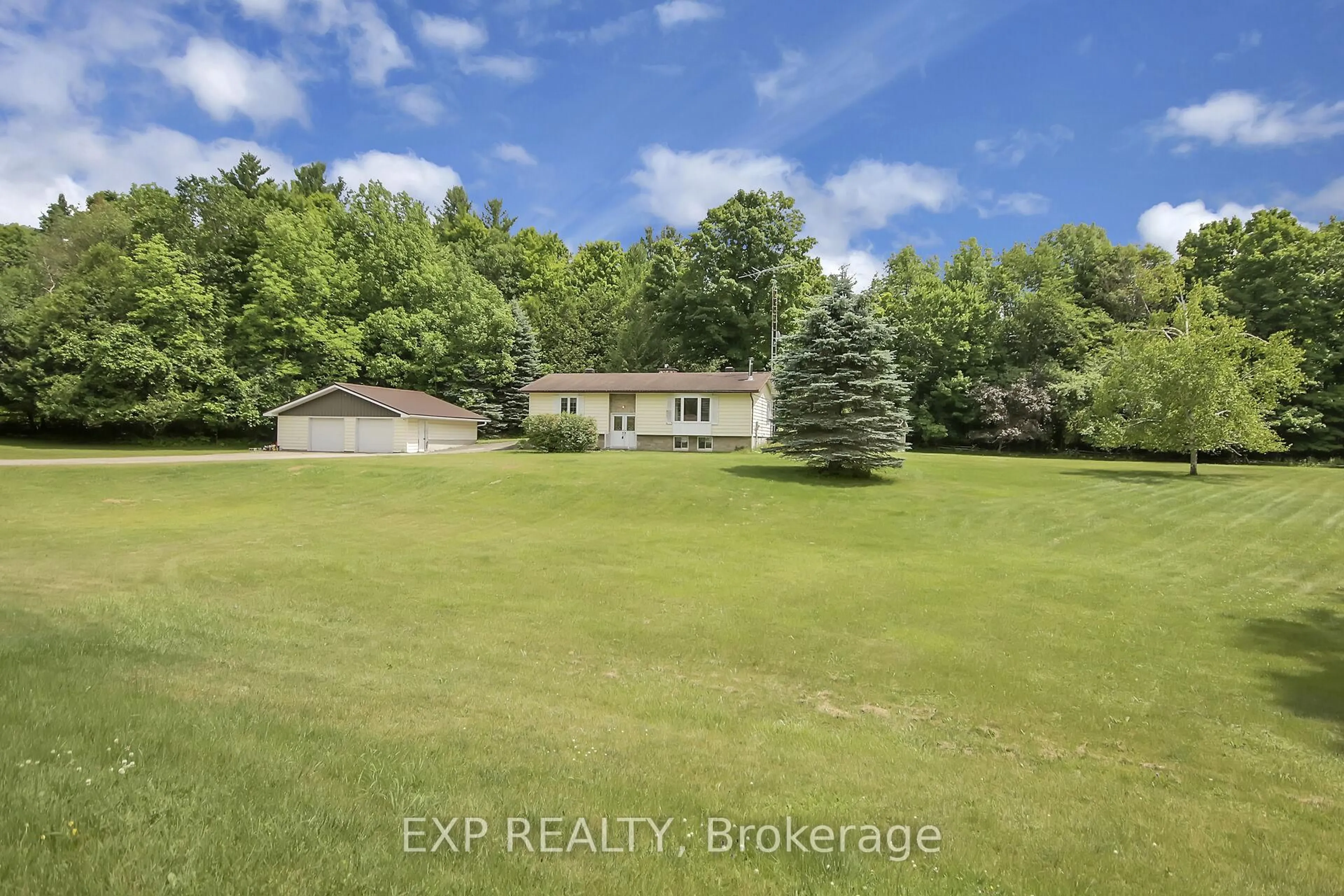 A pic from outside/outdoor area/front of a property/back of a property/a pic from drone, water/lake/river/ocean view for 182 Robertson Dr, Lanark Ontario K0G 1K0