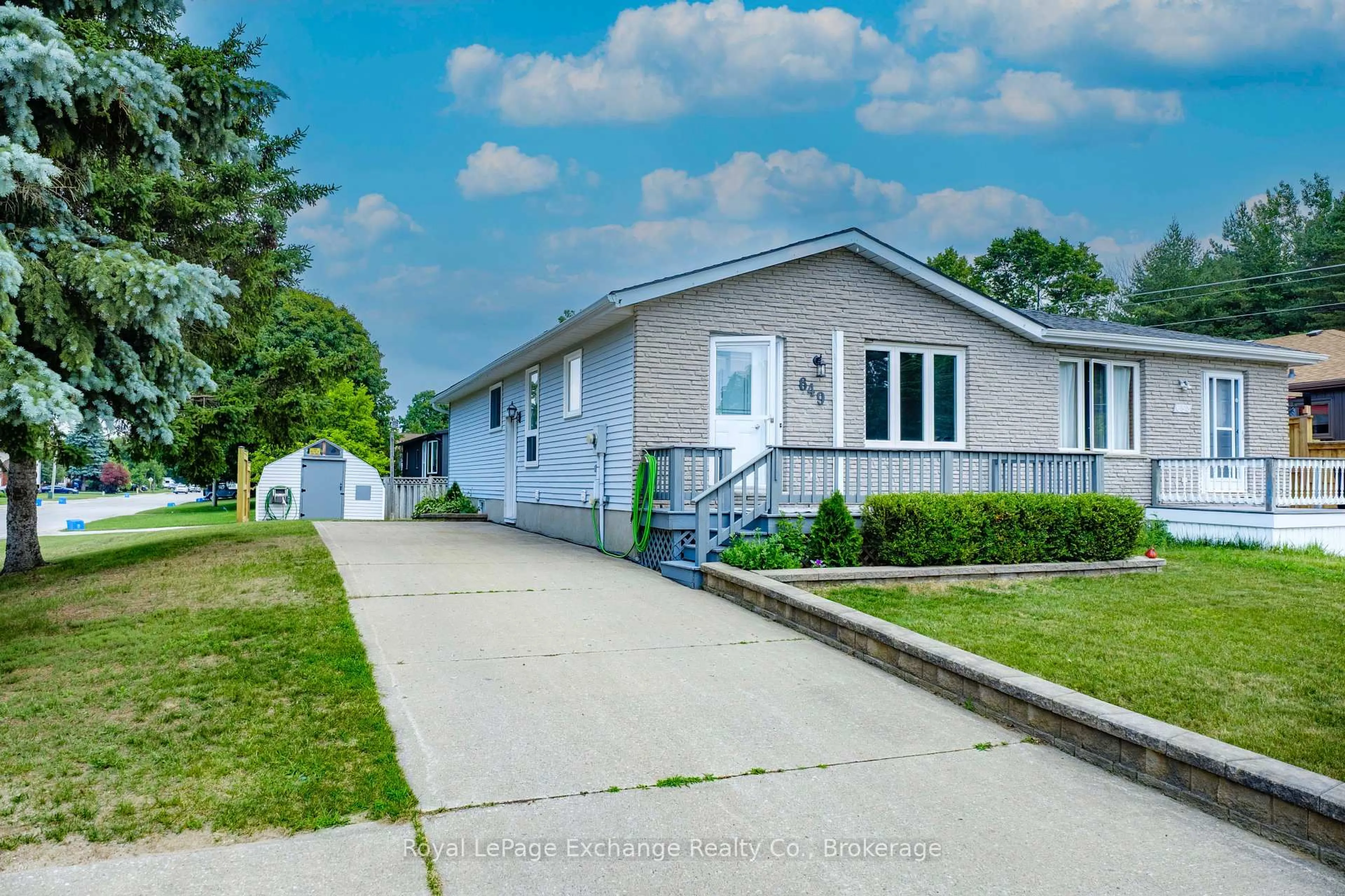 Home with vinyl exterior material, street for 649 Lloyd St, Saugeen Shores Ontario N0H 2C1