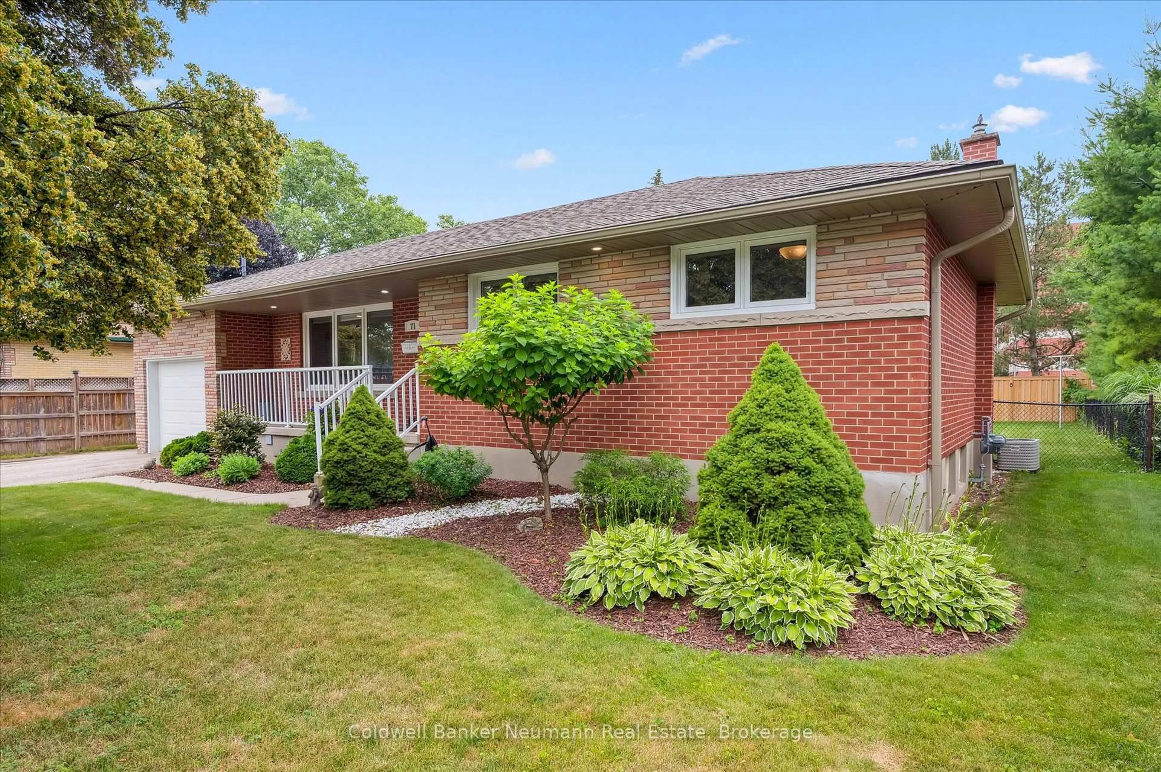 Home with brick exterior material, street for 71 Pleasant Rd, Guelph Ontario N1E 3Z5