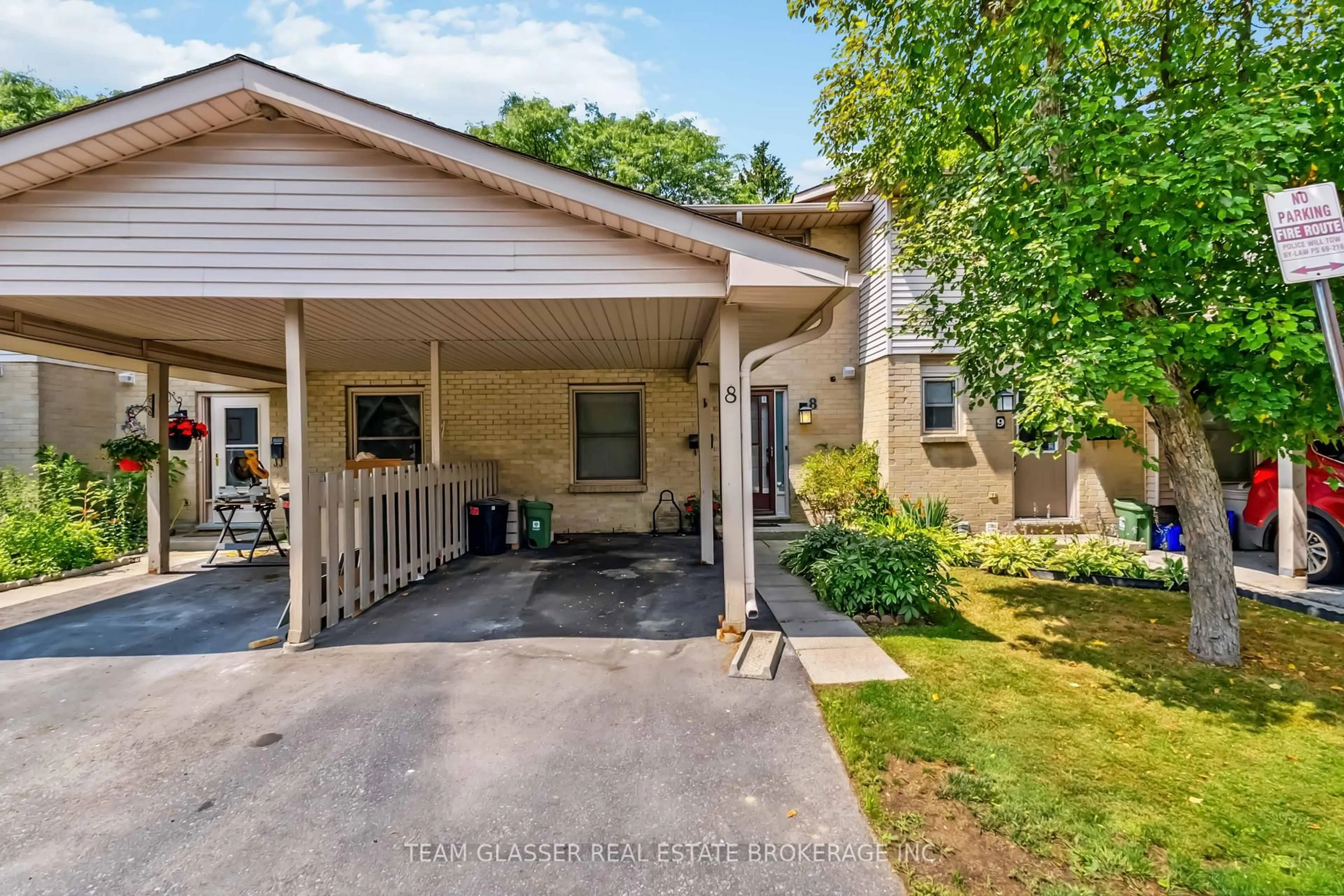 Unknown for 1318 HIGHBURY Ave #8, London East Ontario N5Y 5E5