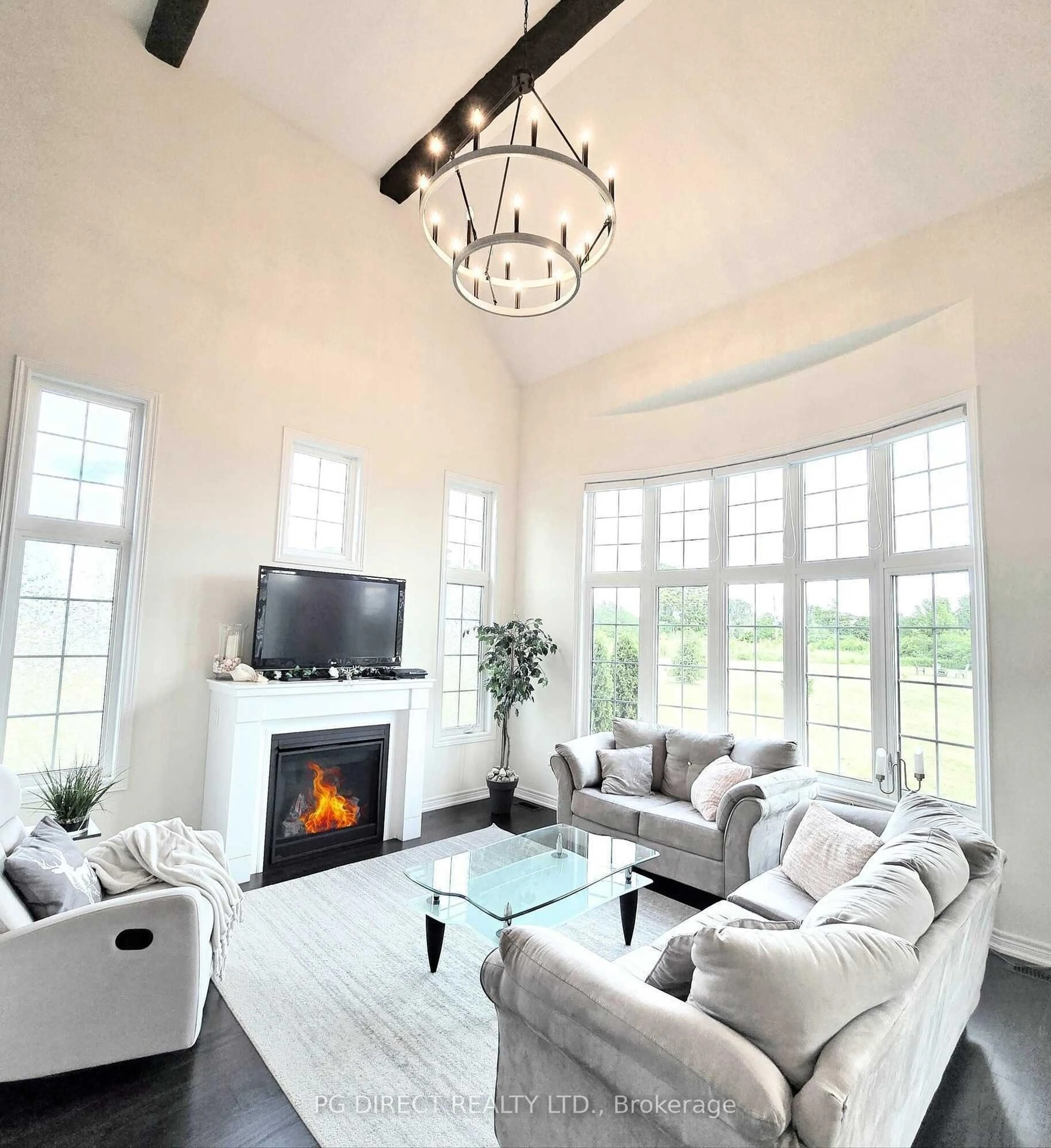 Living room with furniture, unknown for 10 Waterview Crt, Quinte West Ontario K0K 1L0