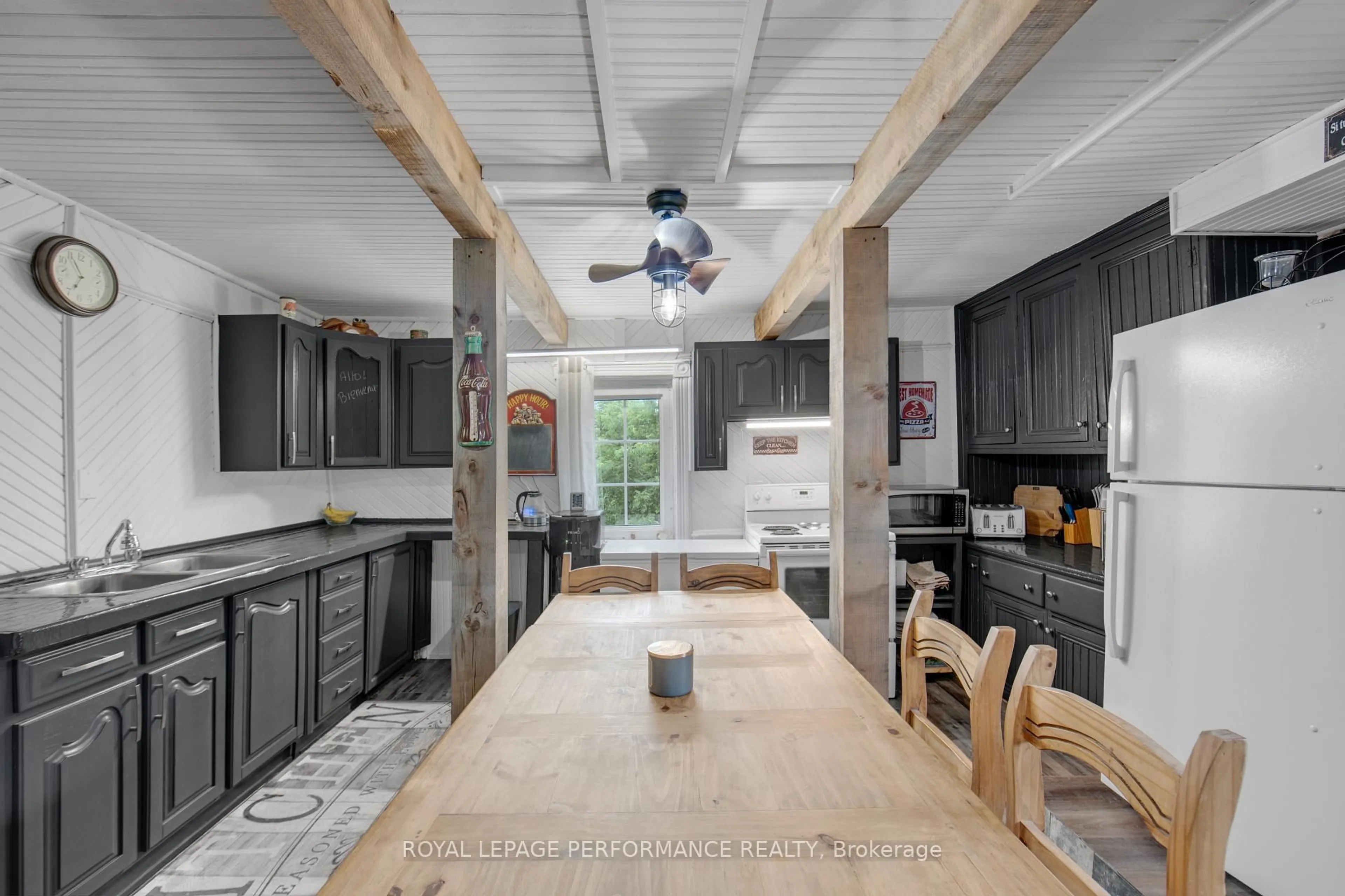 Open concept kitchen, ceramic/tile floor for 961 Boundary Rd, Alfred and Plantagenet Ontario K0B 1C0
