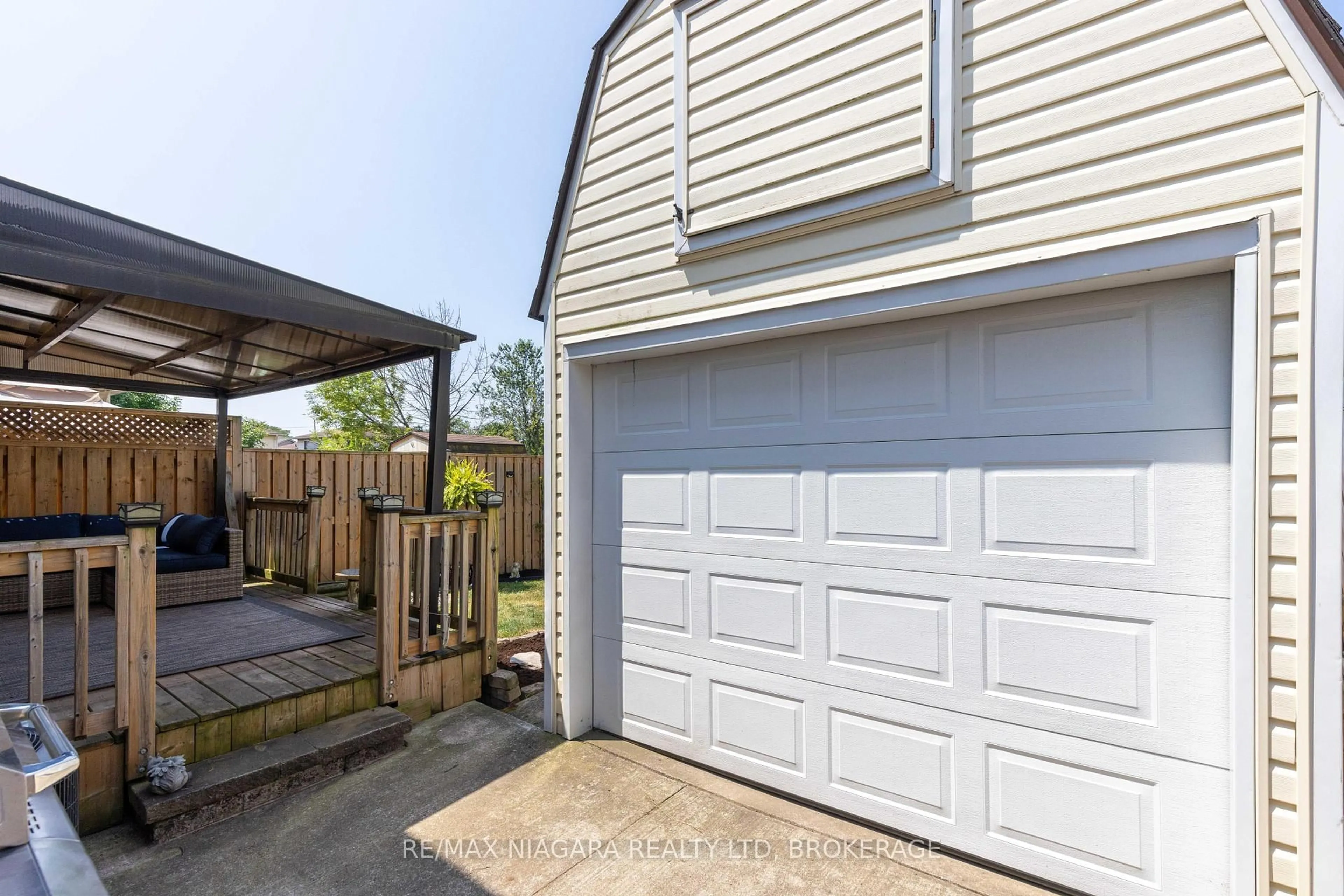 Unknown for 8 Apollo Dr, Port Colborne Ontario L3K 6B3