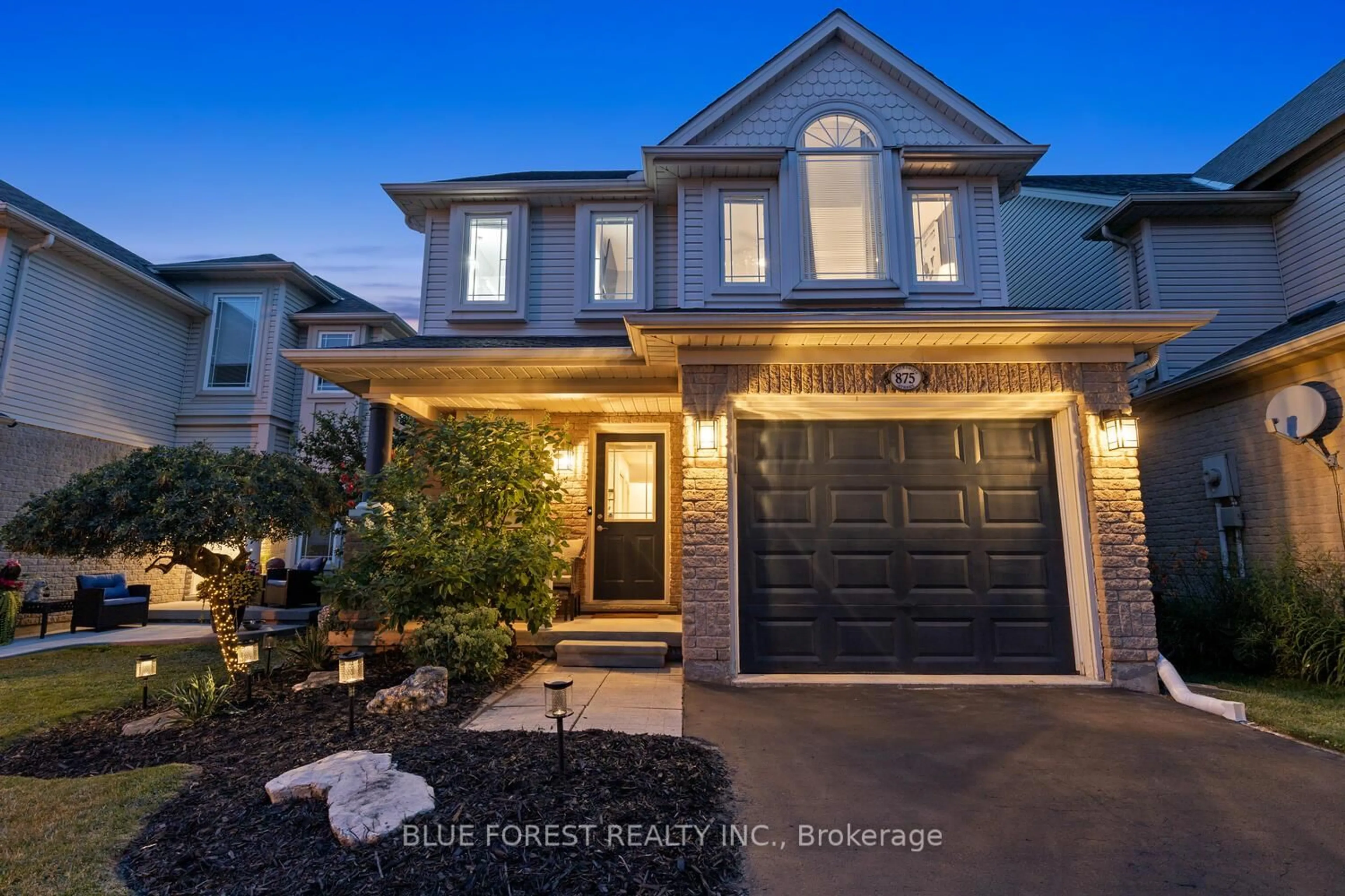 Unknown for 875 Blacksmith St, London North Ontario N6H 5R5
