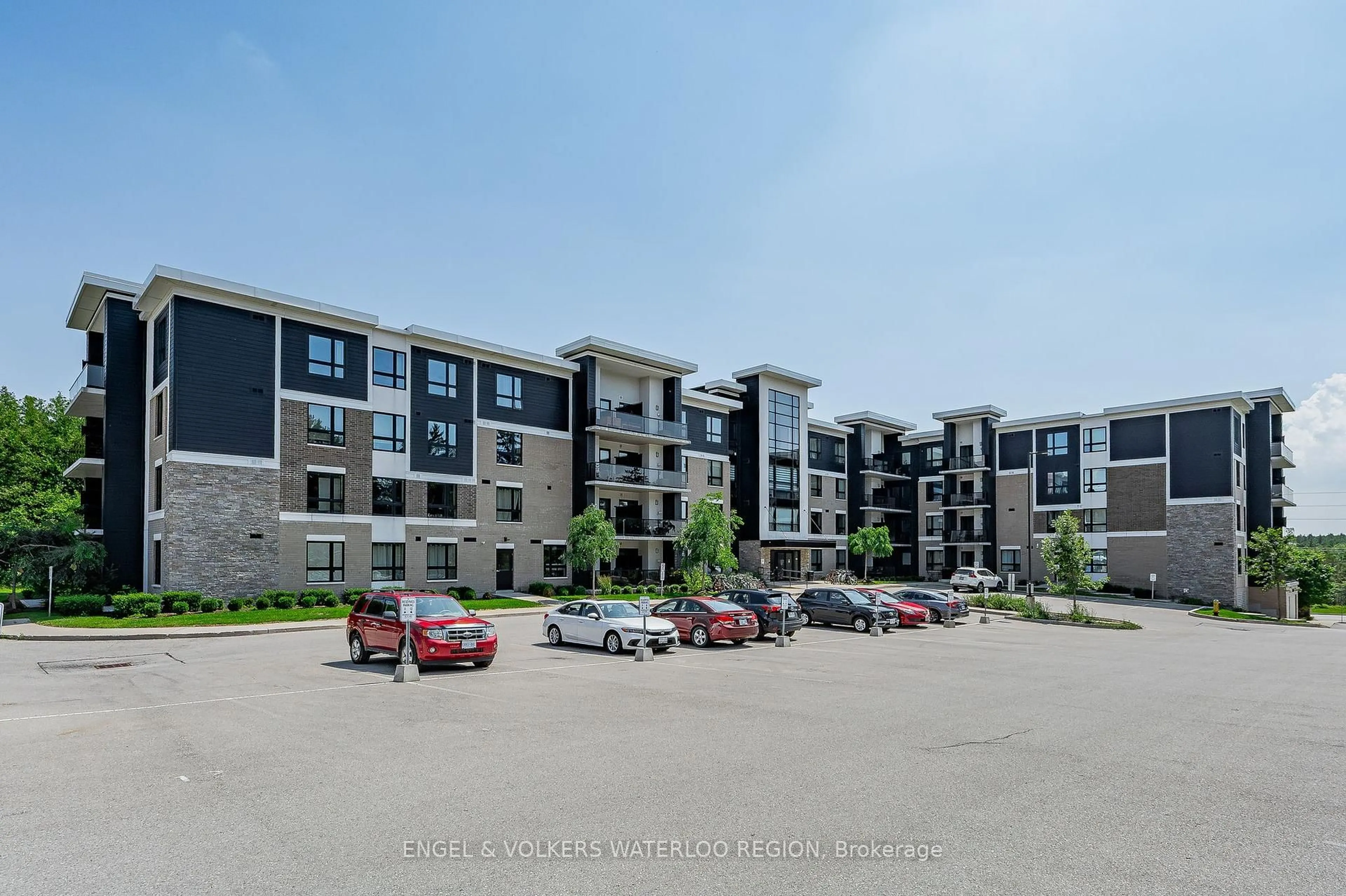 A pic from outside/outdoor area/front of a property/back of a property/a pic from drone, unknown for 1280 Gordon St #103, Guelph Ontario N1L 0N6