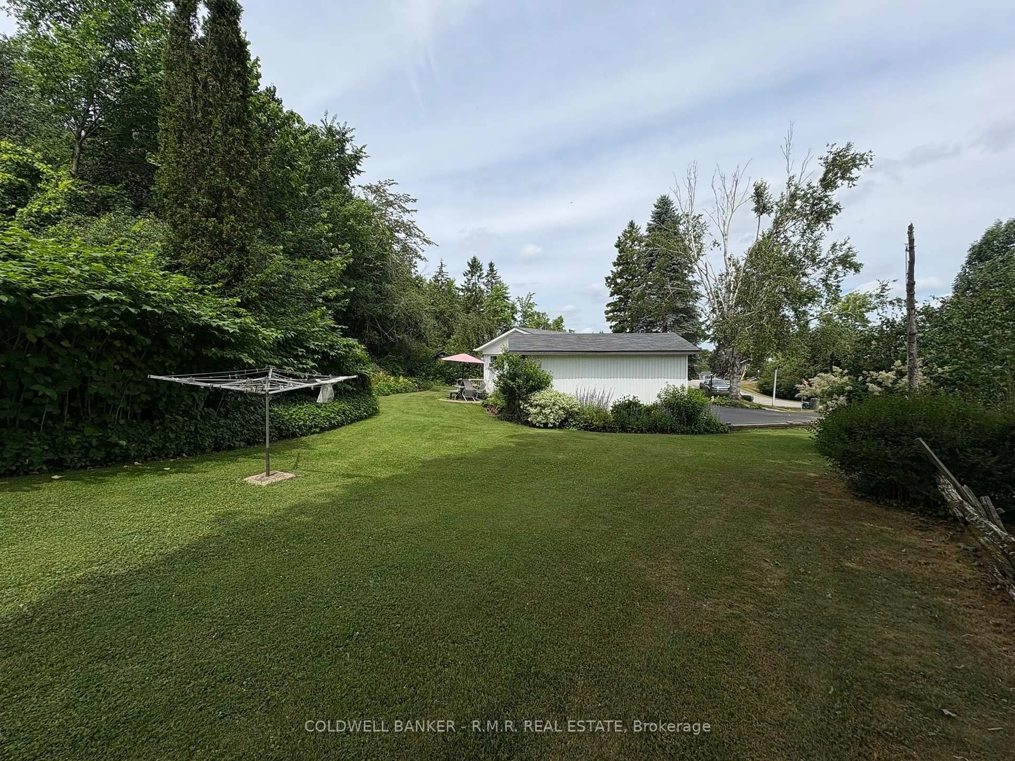 A pic from outside/outdoor area/front of a property/back of a property/a pic from drone, unknown for 2 Hill St, Kawartha Lakes Ontario K9V 0H5