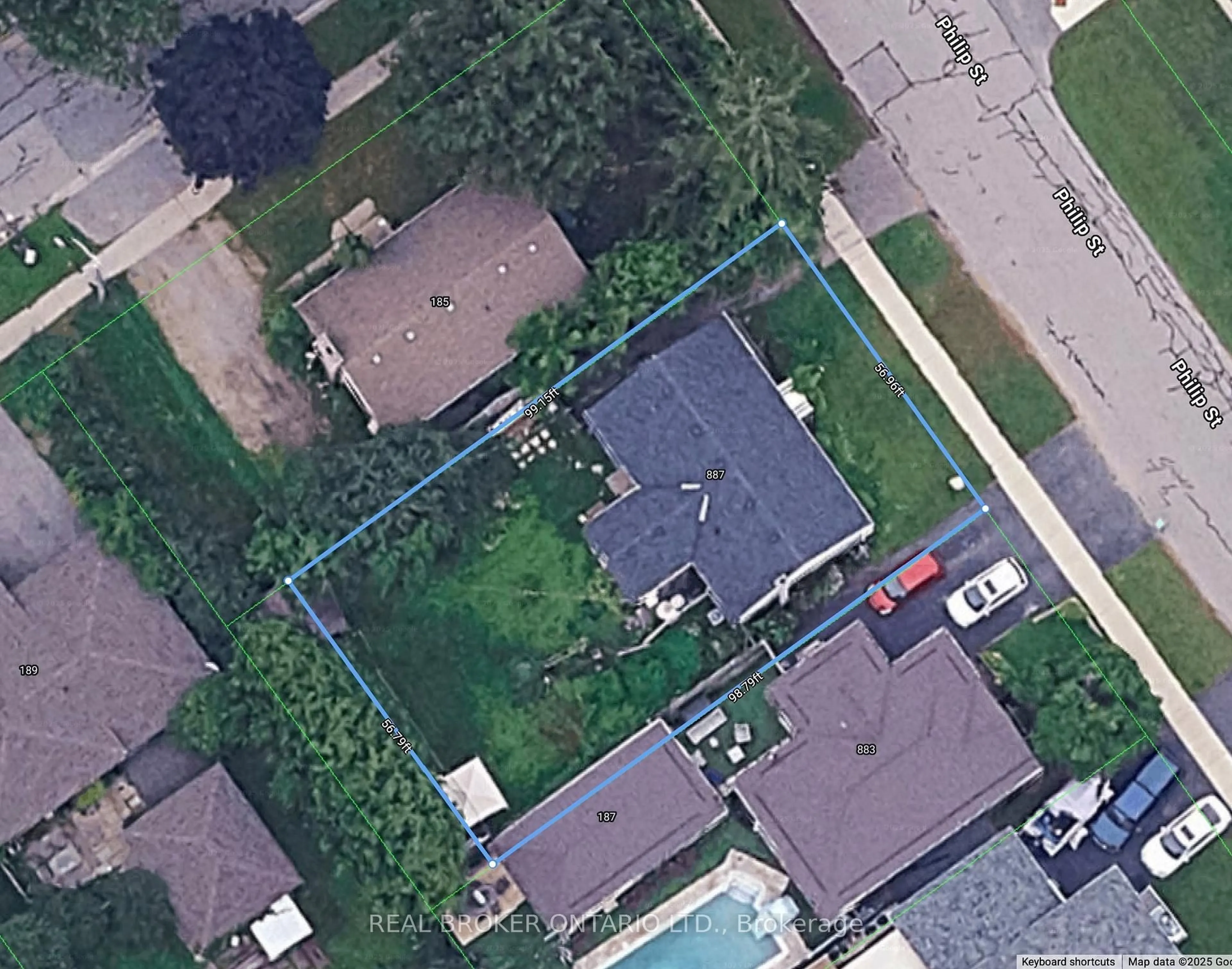 A pic from outside/outdoor area/front of a property/back of a property/a pic from drone, street for 887 Philip St, Peterborough North Ontario K9H 6E4