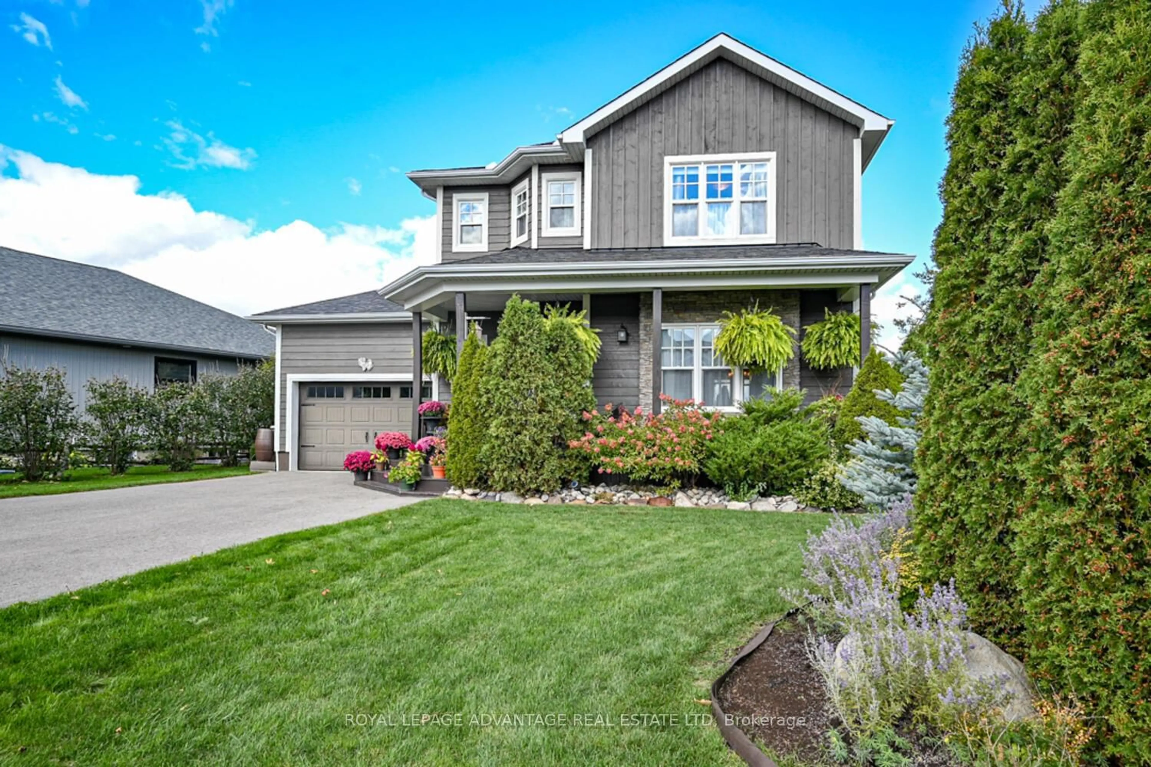 Home with vinyl exterior material, street for 119 SOPHIE Lane, Merrickville-Wolford Ontario K0G 1N0